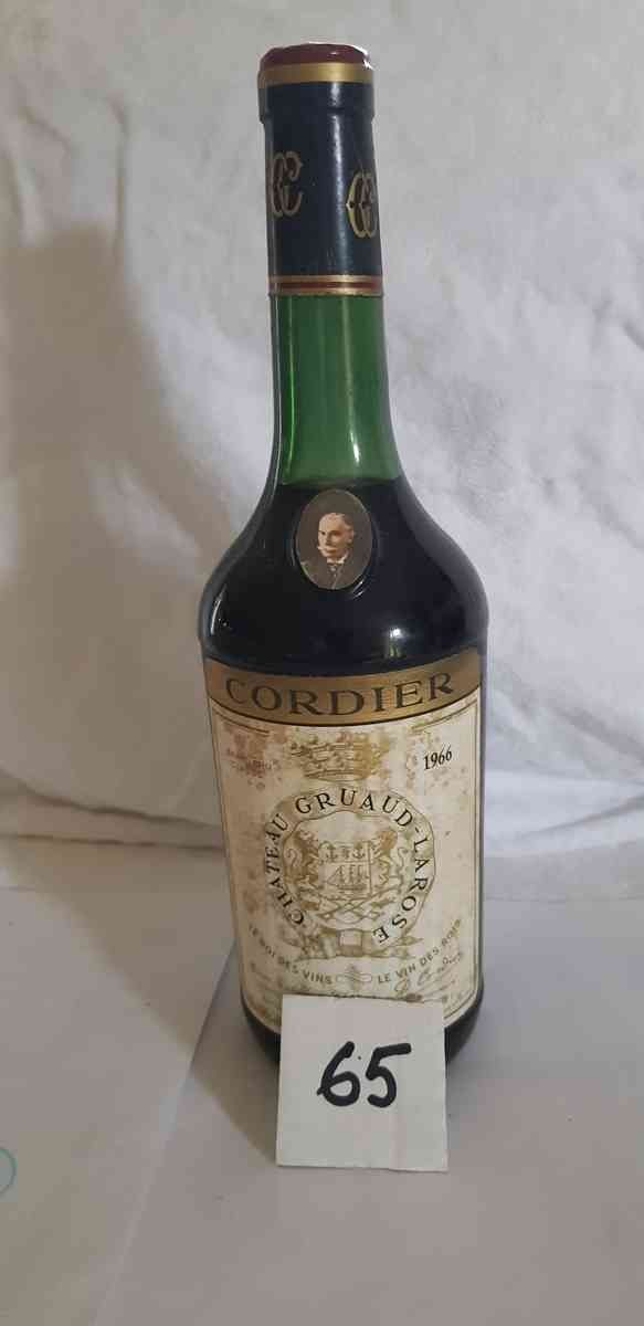 Null 1瓶GRUAUD LAROSE 1966 GCC SAINT JULIEN酒庄。标签略有污渍，底部颈部。