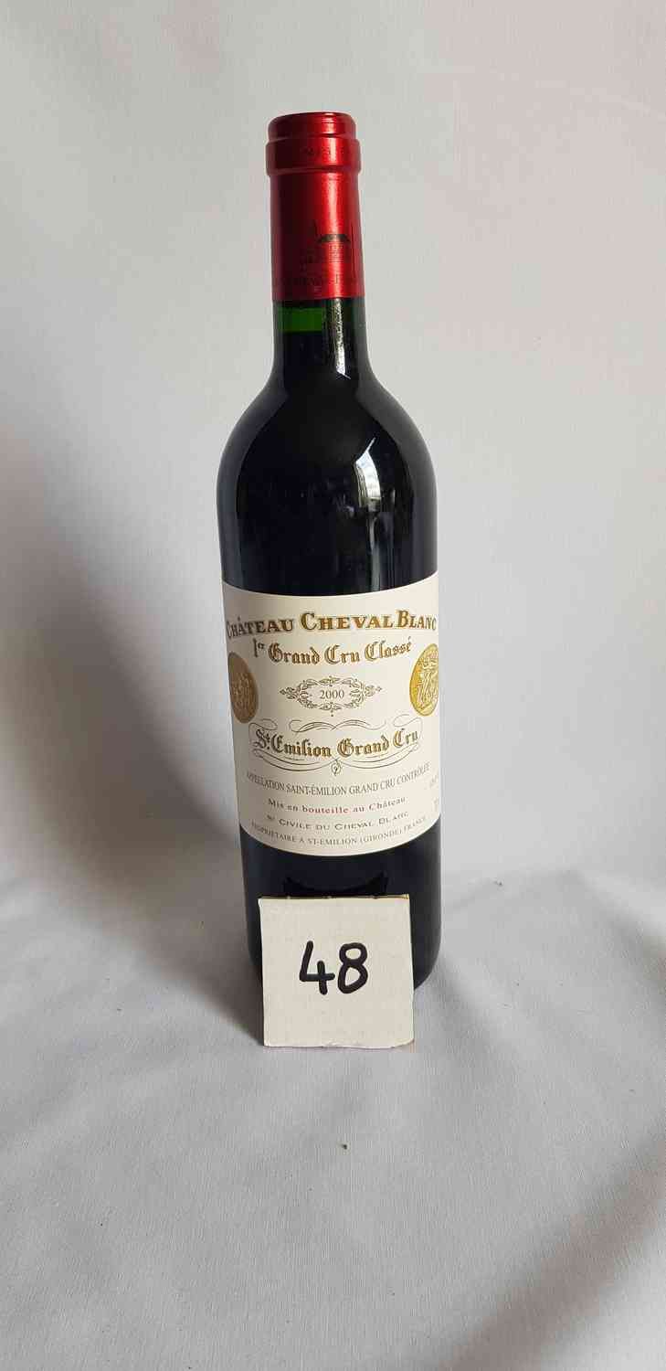 Null 1 Flasche Château CHEVAL BLANC 2000.1° GCC SAINT EMILION. Schöne Präsentati&hellip;
