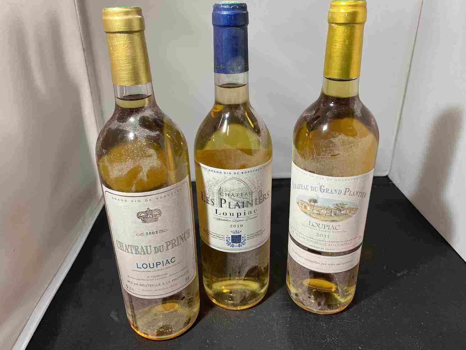 Null 3瓶Loupiac酒，包括1瓶Chateau DU PRINCE 2002 + 1瓶Chateau LES PLAINIERS 2010 + 1瓶Ch&hellip;