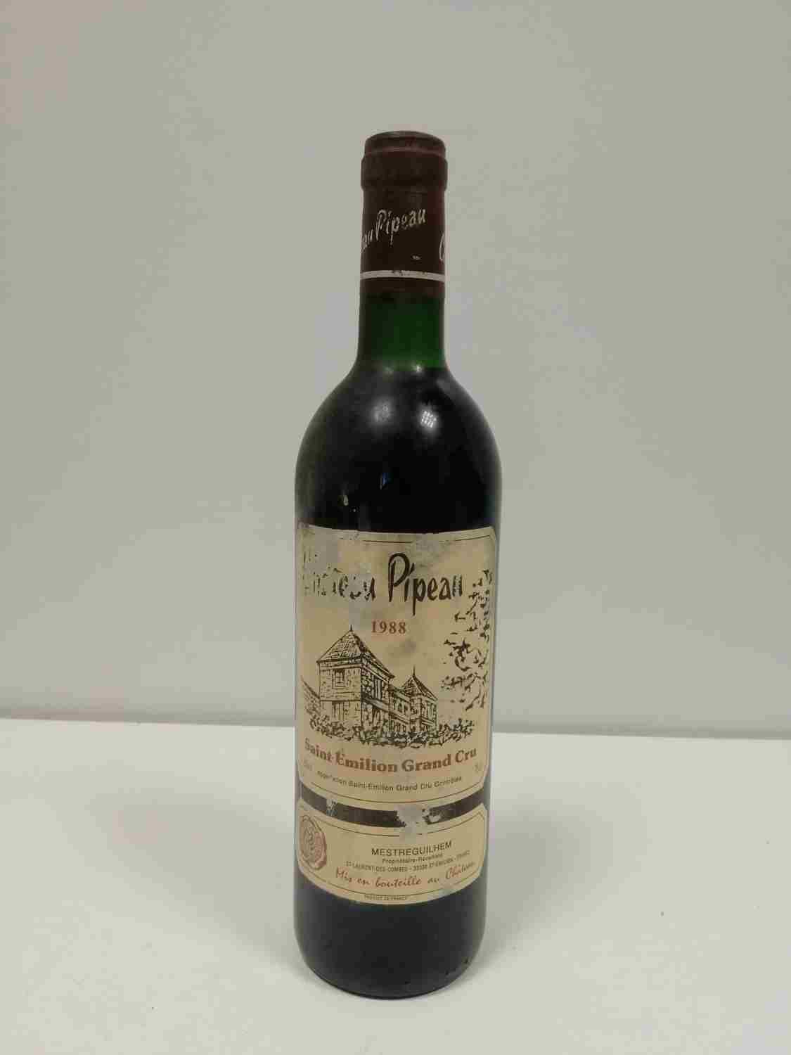 Null 1 bouteille château PIPEAU 1988 SAINT EMILION GC