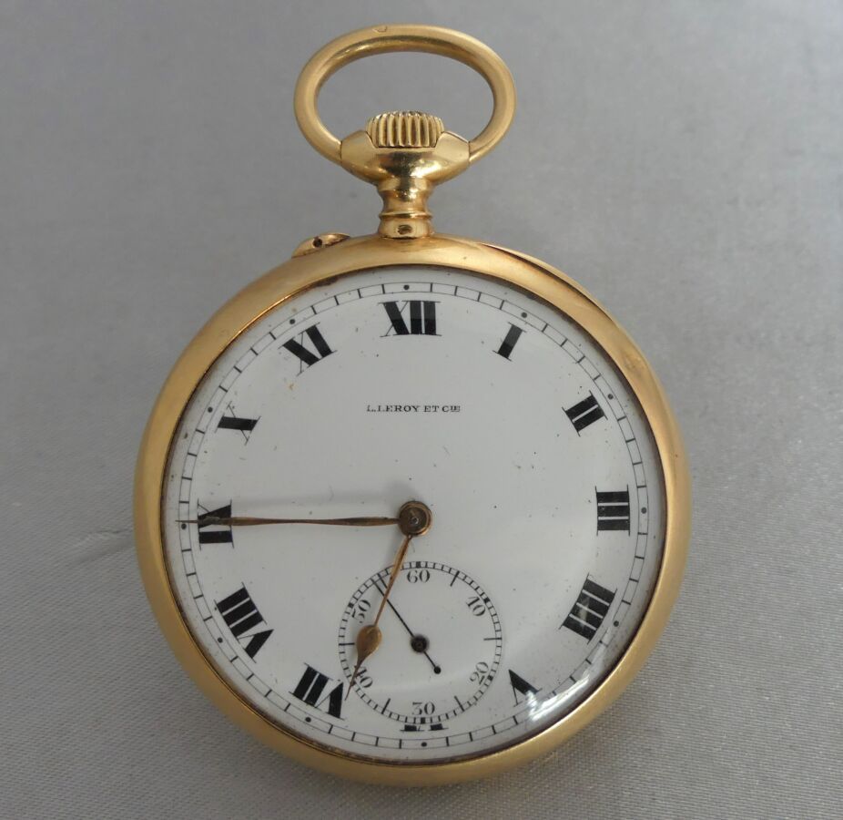 Null Yellow gold pocket watch, pendant winding mechanism, white enamel dial with&hellip;