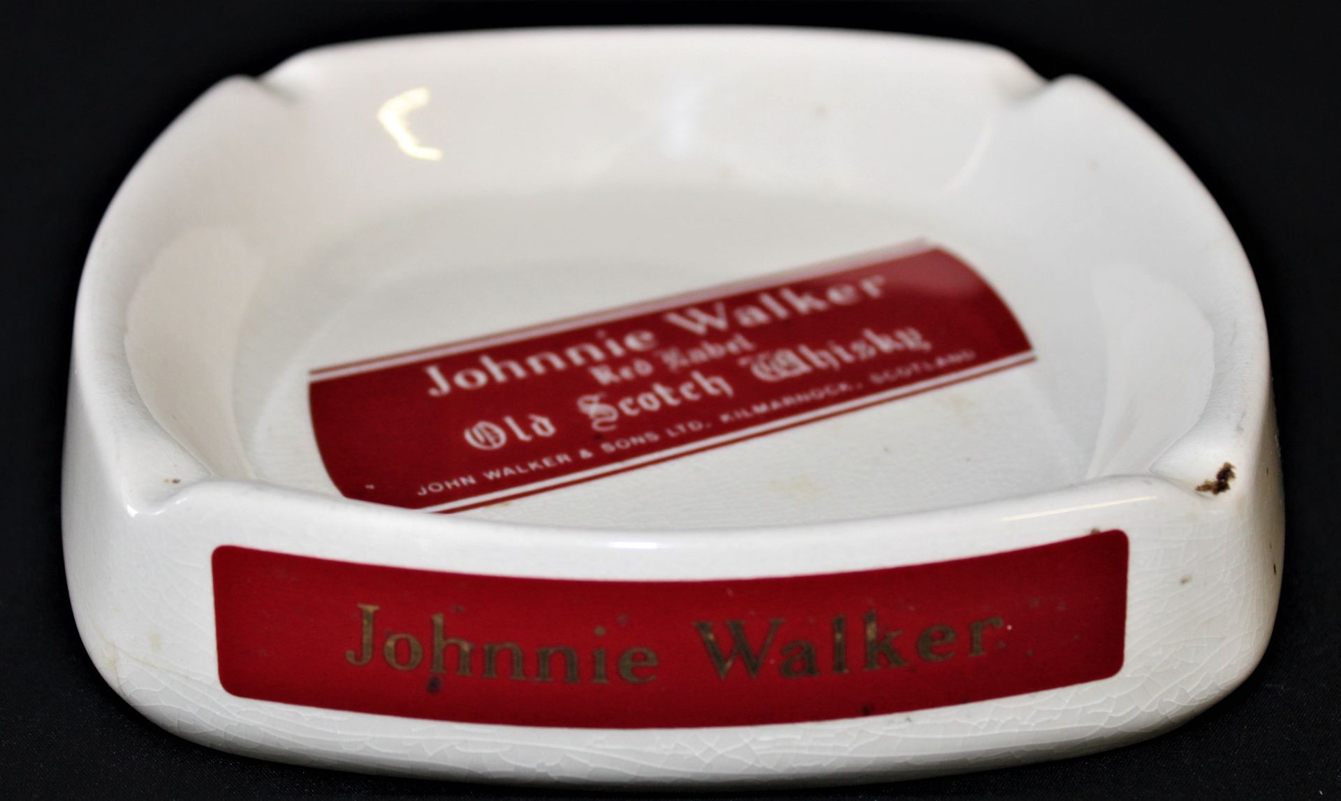 Null Aschenbecher, quadratische Form, abgerundete Ecken "JOHNNIE WALKER RED LABE&hellip;