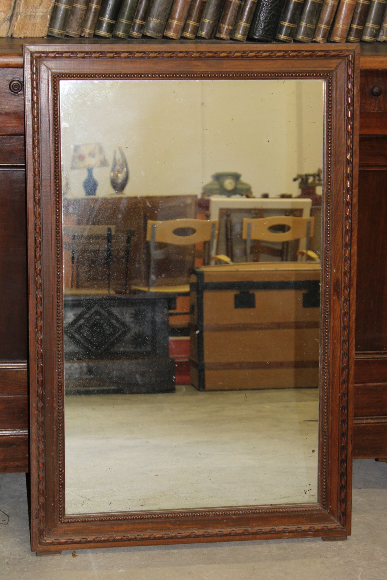 Null 
Specchio in legno intagliato, rettangolare, 102x67