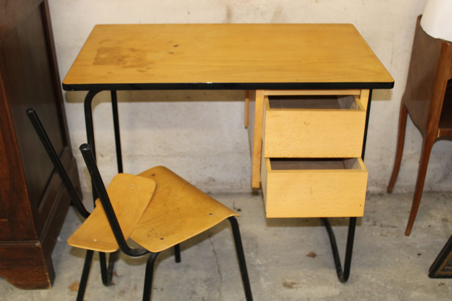 Null Table d'écolier avec chaise, deux tiroirs, dossier à revisser, 85x50x74, ta&hellip;