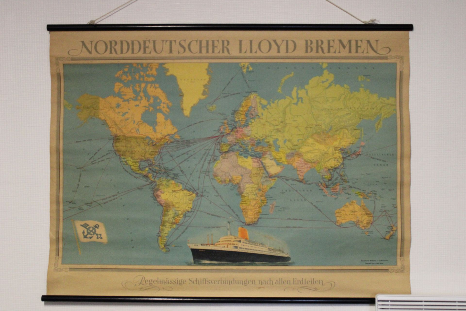 Null 
世界地图 "Norddeutscher Lloyd Bremen彩色石版画，Georg WESTERMANN，122x93