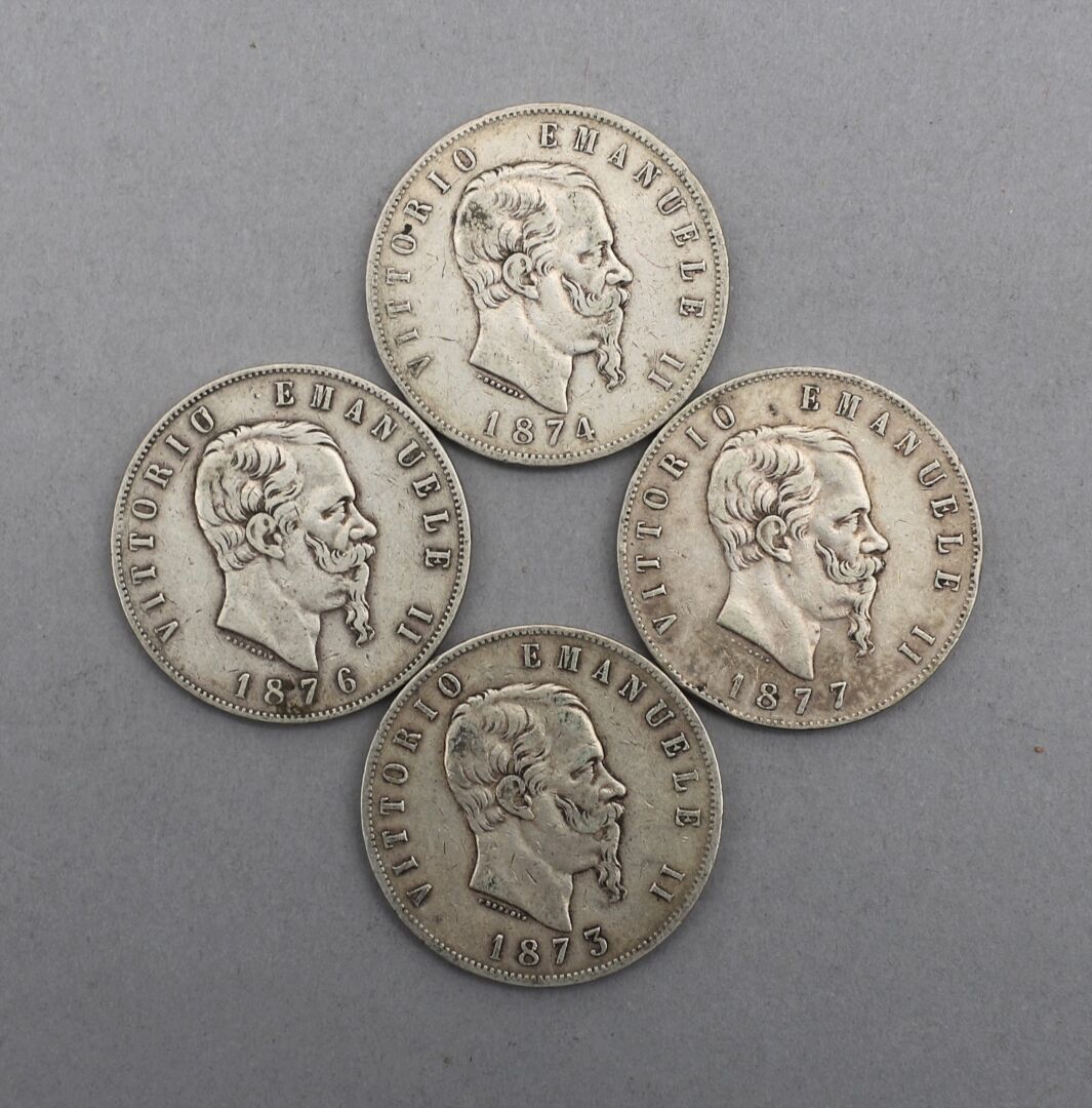 Null Lot de 4 pièces de 5 Lire en argent. Type Victor-Emmanuel II, d'après Giuse&hellip;