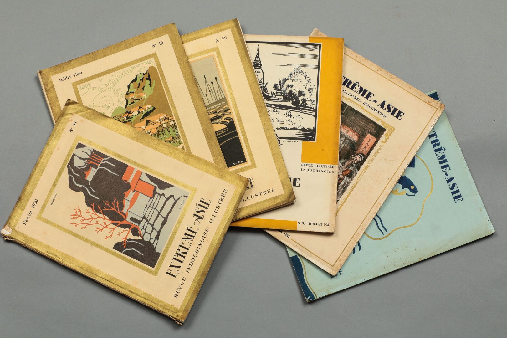 Null 1930-1931

外部-亚洲。印度支那画报》杂志。1930年和1931年。6期。在印度支那总政府的大力赞助下出版的豪华新闻月刊。有一个重要的部分专&hellip;