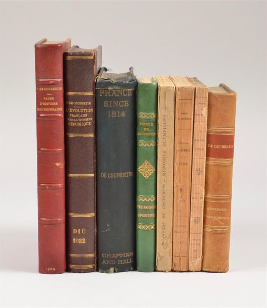 Null Bibliothèque comportant 20 livres du Baron Pierre de Coubertin. Histoire Un&hellip;