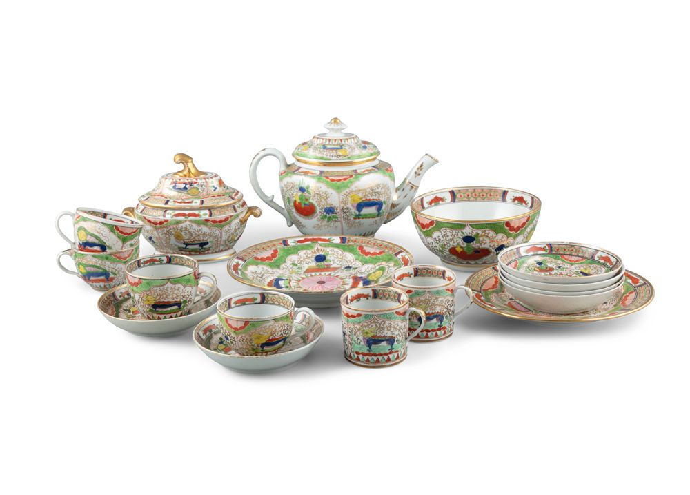 Null A COALPORT ‘DRAGONS IN COMPARTMENTS’ PATTERN PART TEA SERVICE, 19th Century&hellip;