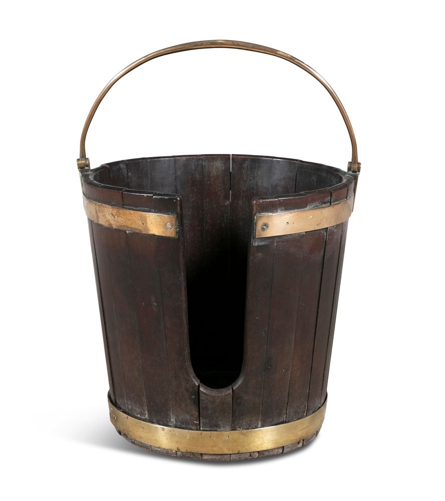 Null A GEORGE III IRISH MAHOGANY PLATE BUCKET, with brass banding and swing hand&hellip;
