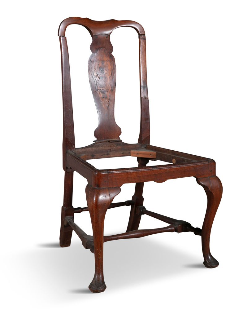 Null A RARE IRISH WALNUT TALL BACK CHAIR, EARLY 18TH CENTURY, the central vase s&hellip;