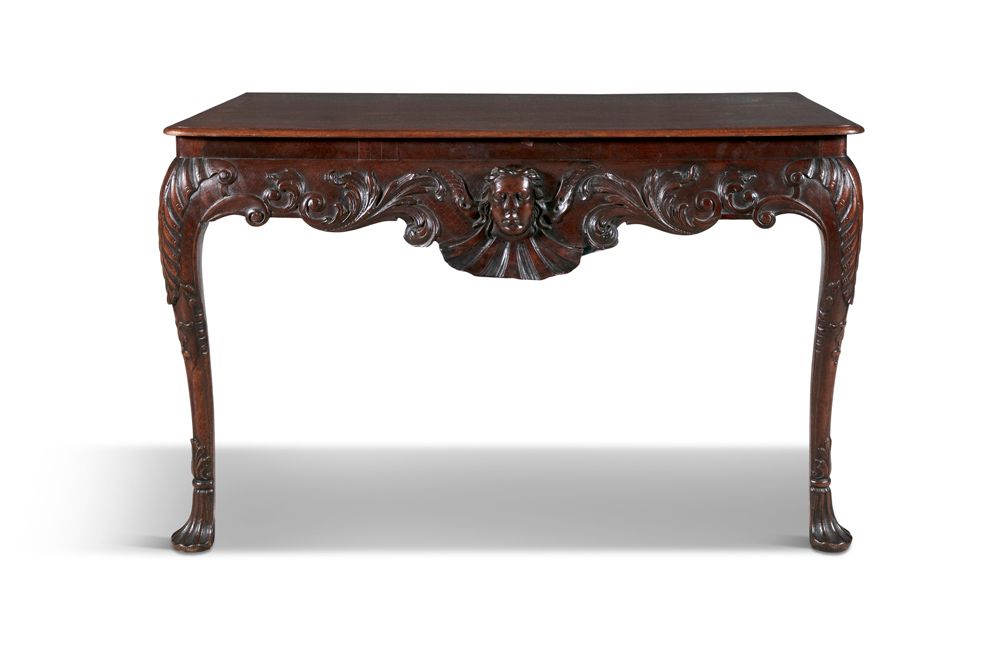 Null AN IRISH GEORGE III MAHOGANY CONSOLE TABLE, the later plain top with moulde&hellip;