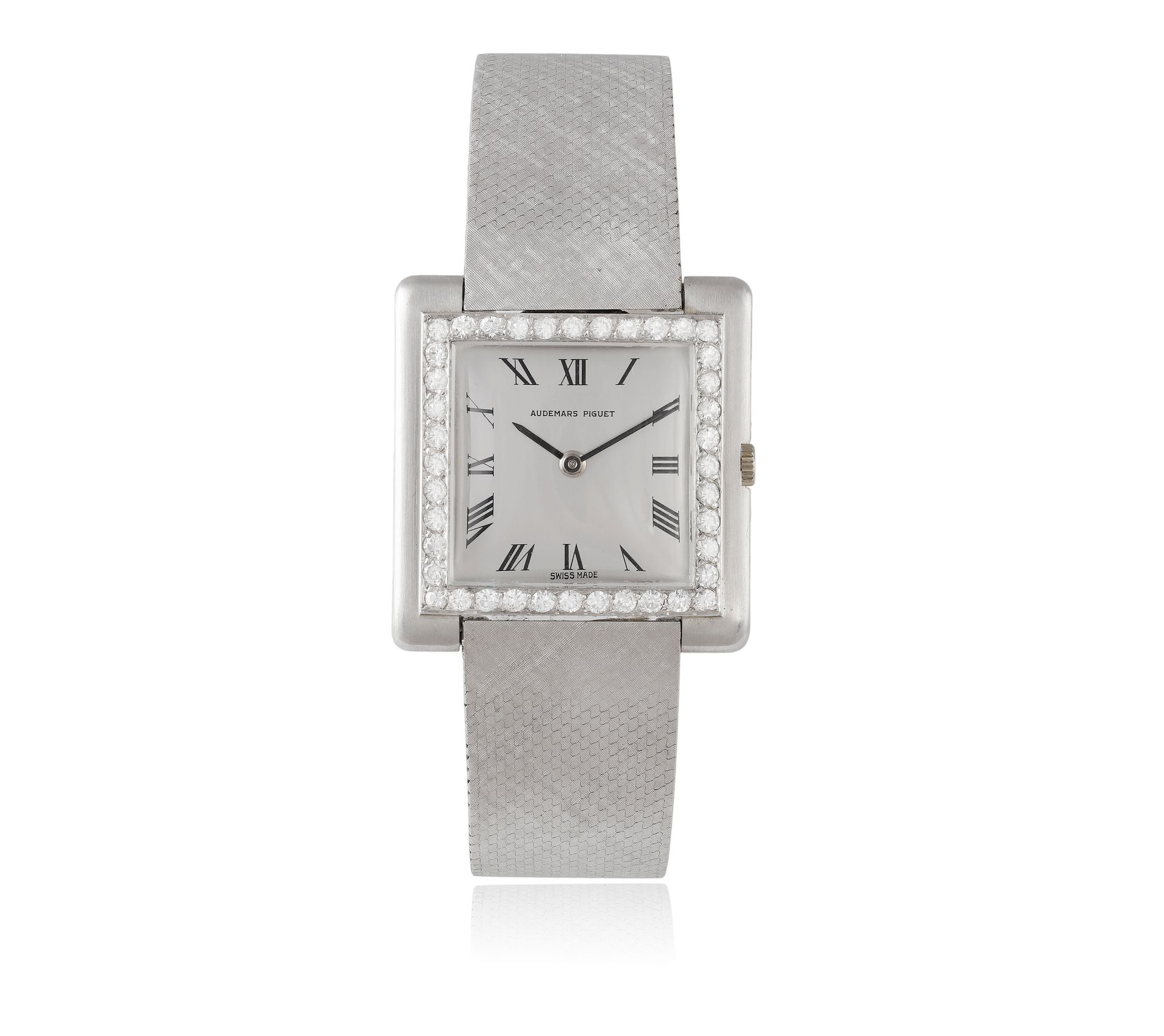 Null 
MONTRE-BRACELET DE DAME EN PLATINE ET DIAMANTS, AUDEMARS PIGUET, VERS 1970&hellip;