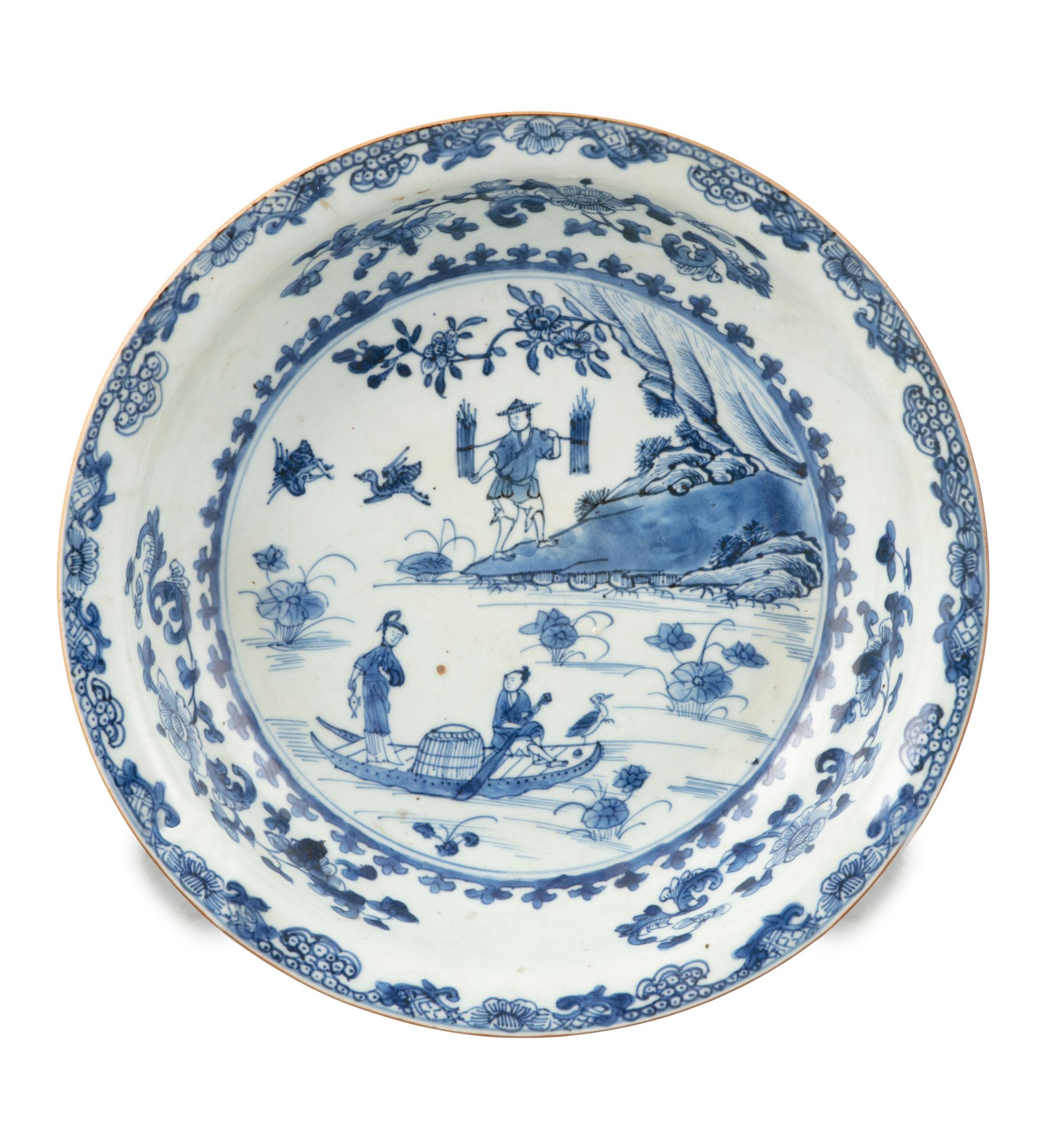 Null 中国出口蓝白相间的 "渔夫和渔船 "瓷碗 中国面向欧洲，清朝 还用钴蓝装饰了荷花，农民和一对飞翔的仙鹤。 高：6,7厘米 - 长：26,5厘米