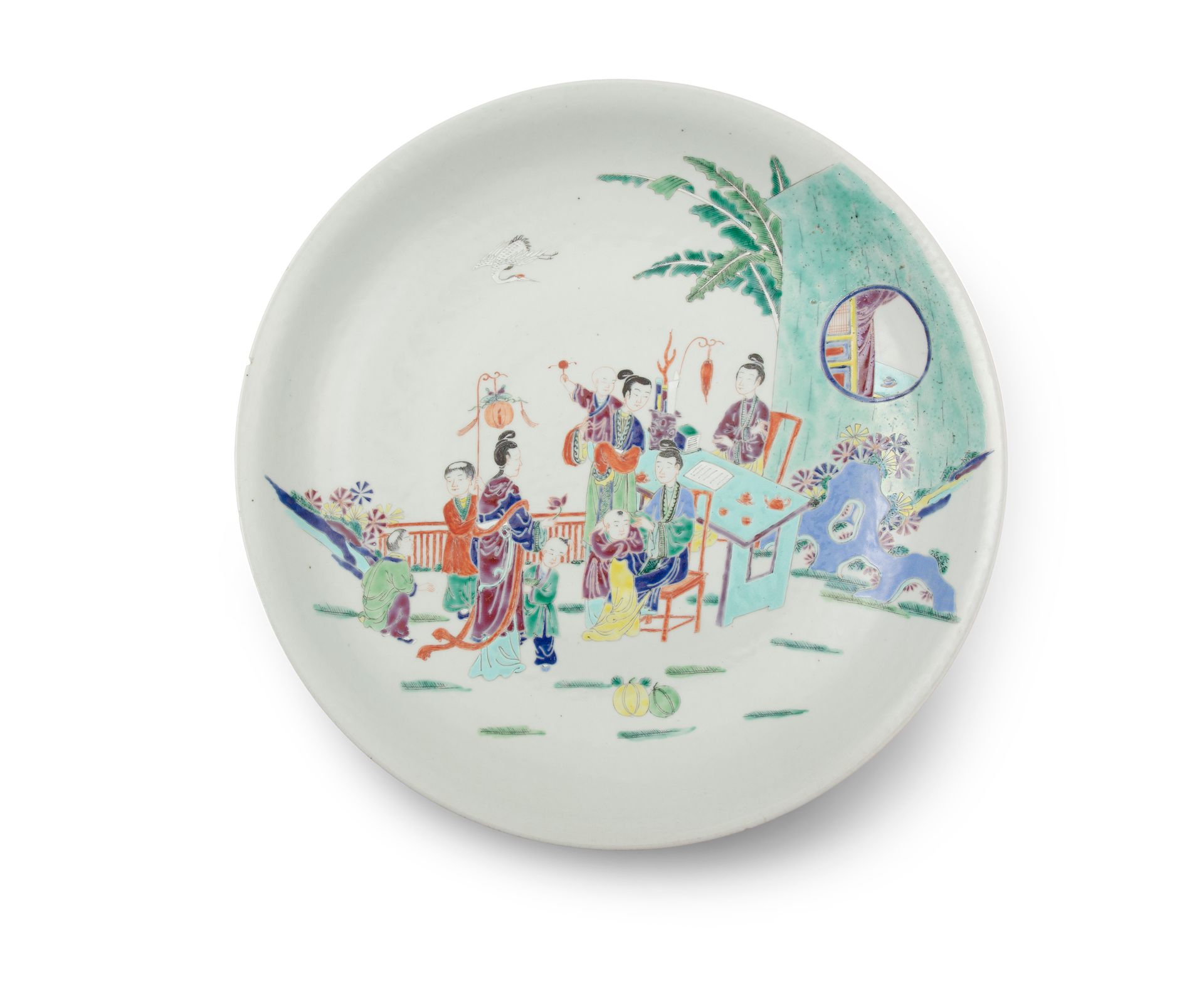 Null 一个大的FAMILLE ROSE'LADIES AND BOYS' PORCELAIN SHALLOW DISH 中国，晚清，19世纪末 精致的画着花&hellip;