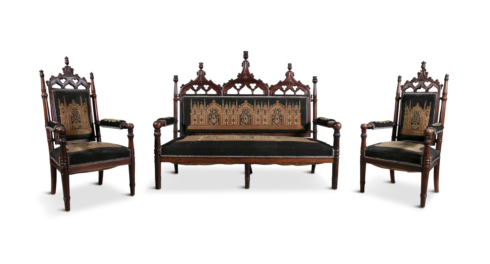 Null SUITE OF CHARLES X GOTHIC ROSEWOOD SEAT-FURNITURE Á LA CATHÉDRALE, ATTRIBED&hellip;