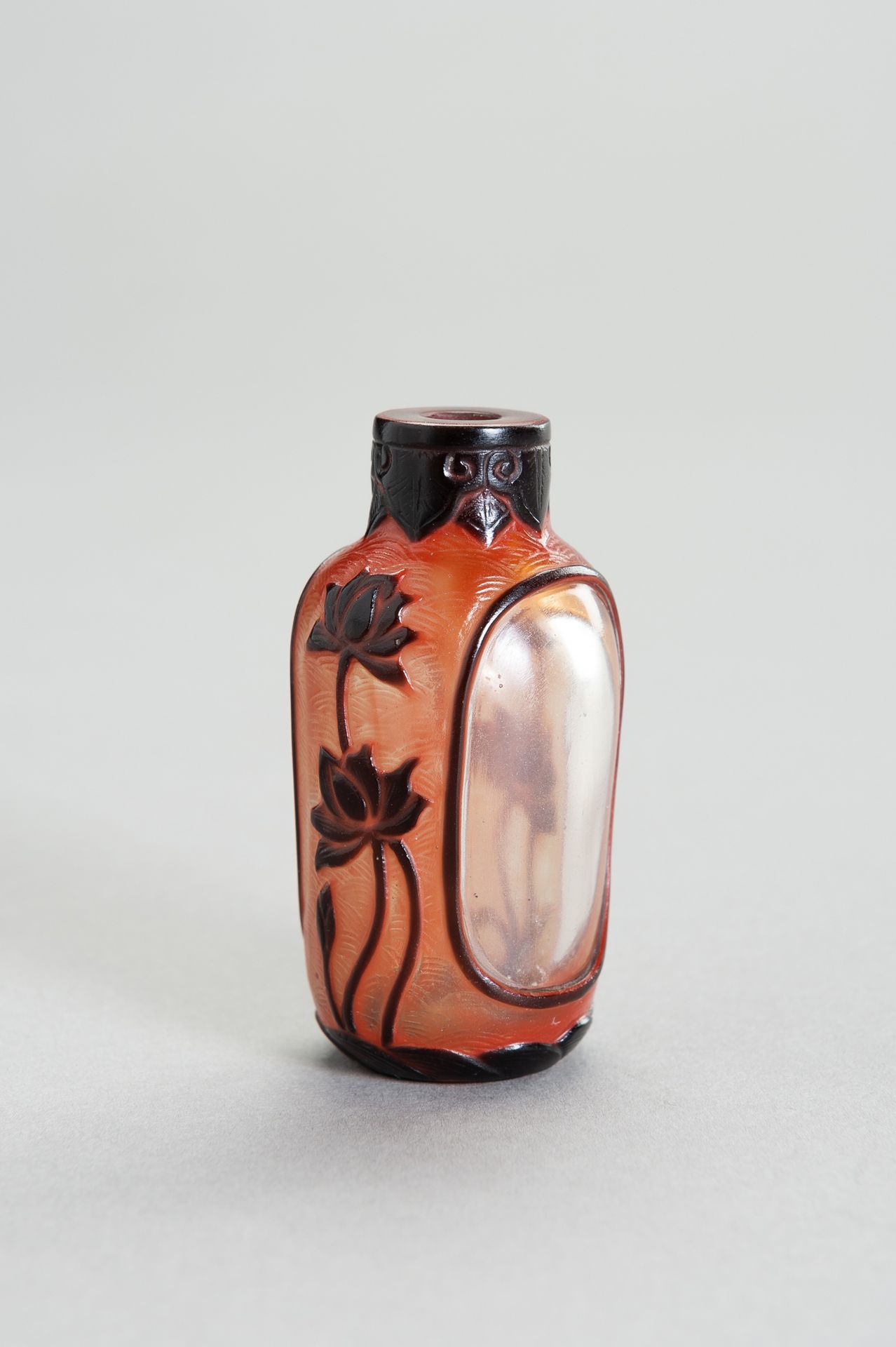 AN OVERLAY GLASS SNUFF BOTTLE BOTTIGLIADA SNUFF
Cina,XIX secolo. Bottiglia da ta&hellip;