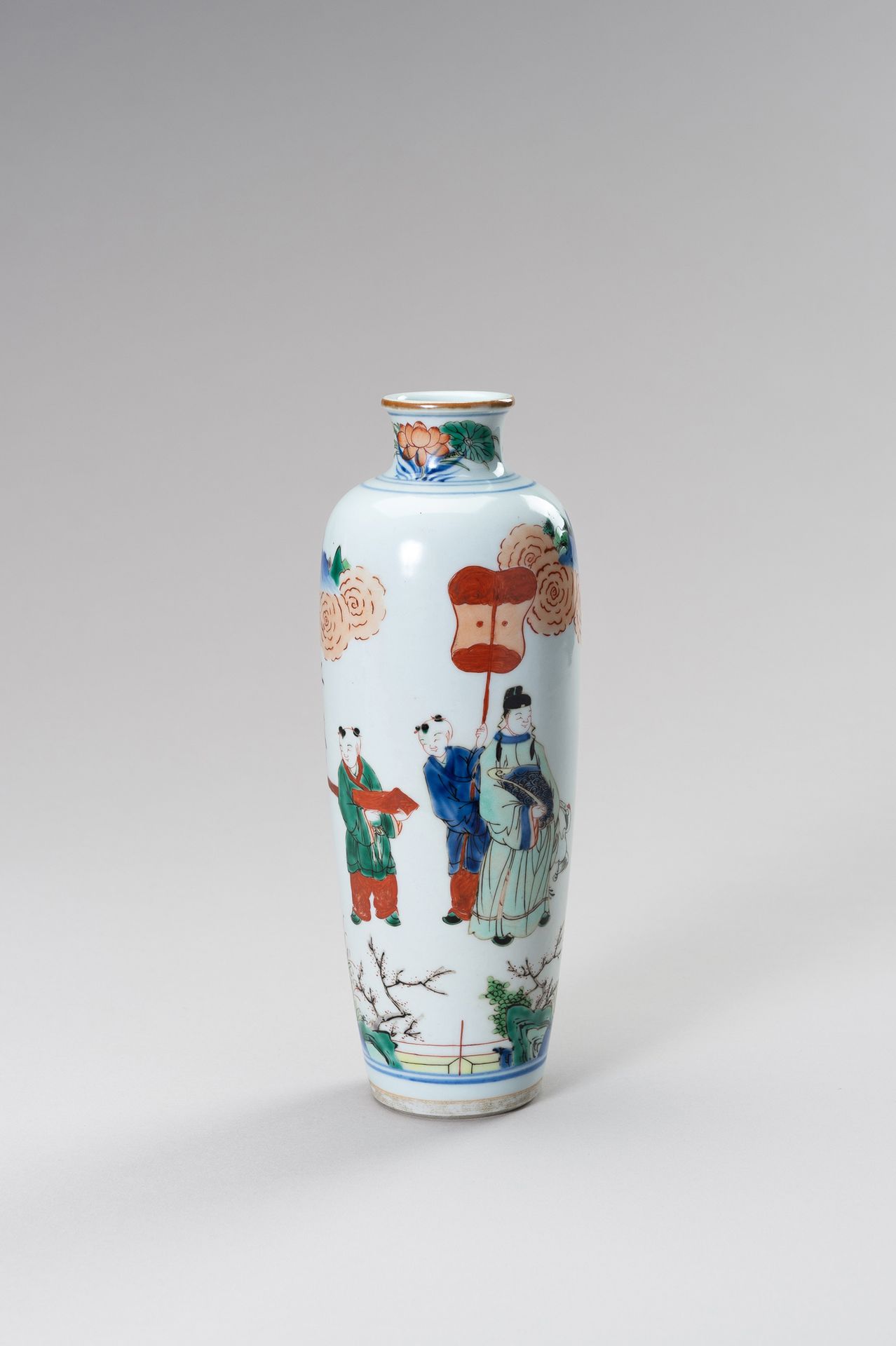 A PORCELAIN ‘WUCAI’ VASE WITH A COURT FIGURE AND SERVANTS IN A PALACE GARDEN VAS&hellip;