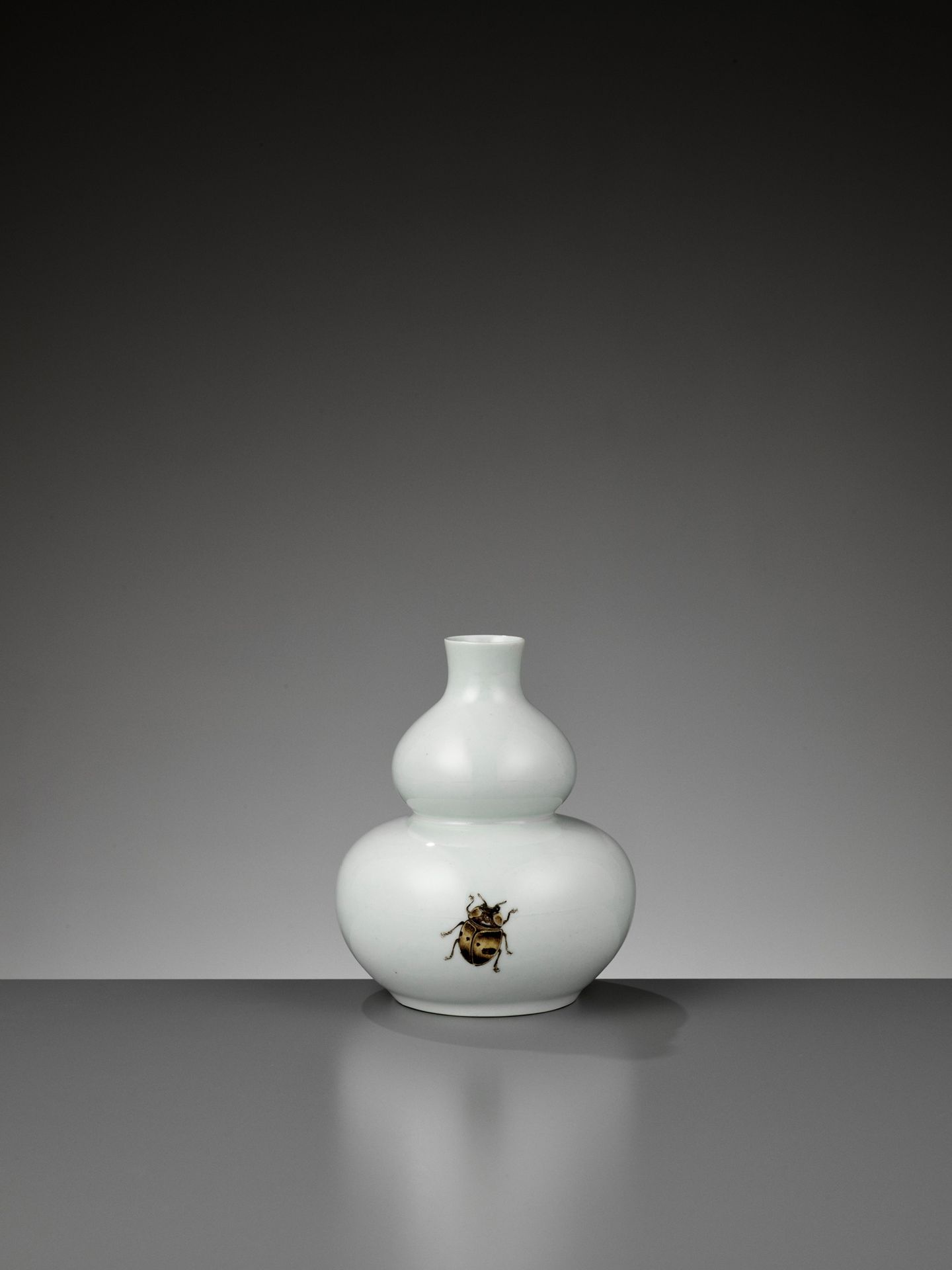 A ‘TROMPE L’OEIL’ PORCELAIN DOUBLE-GOURD VASE WITH A CICADA, BY MIDDLE KINGDOM P&hellip;