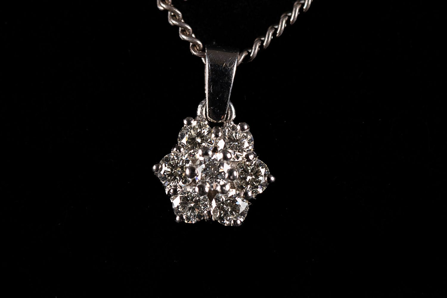 Null Collier en argent 835, avec pendentif en or blanc et diamants de 0,5 carat