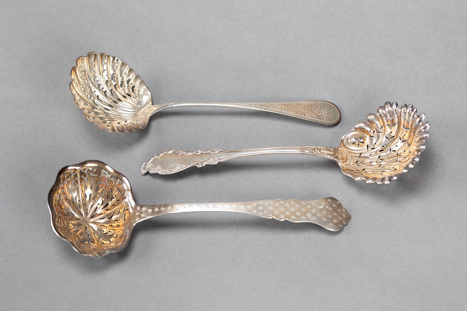 Null Three sugar spoons, silver, 88gramm, French, 19,.Century,hallmarked