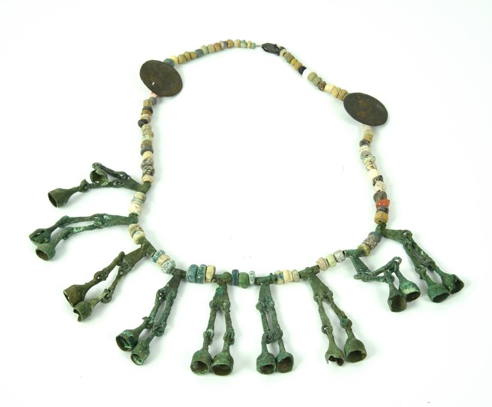 COLLANA VICHINGA VIKING NECKLACE

DATE: XI-XIII century AD. 

MATERIAL AND TECHN&hellip;