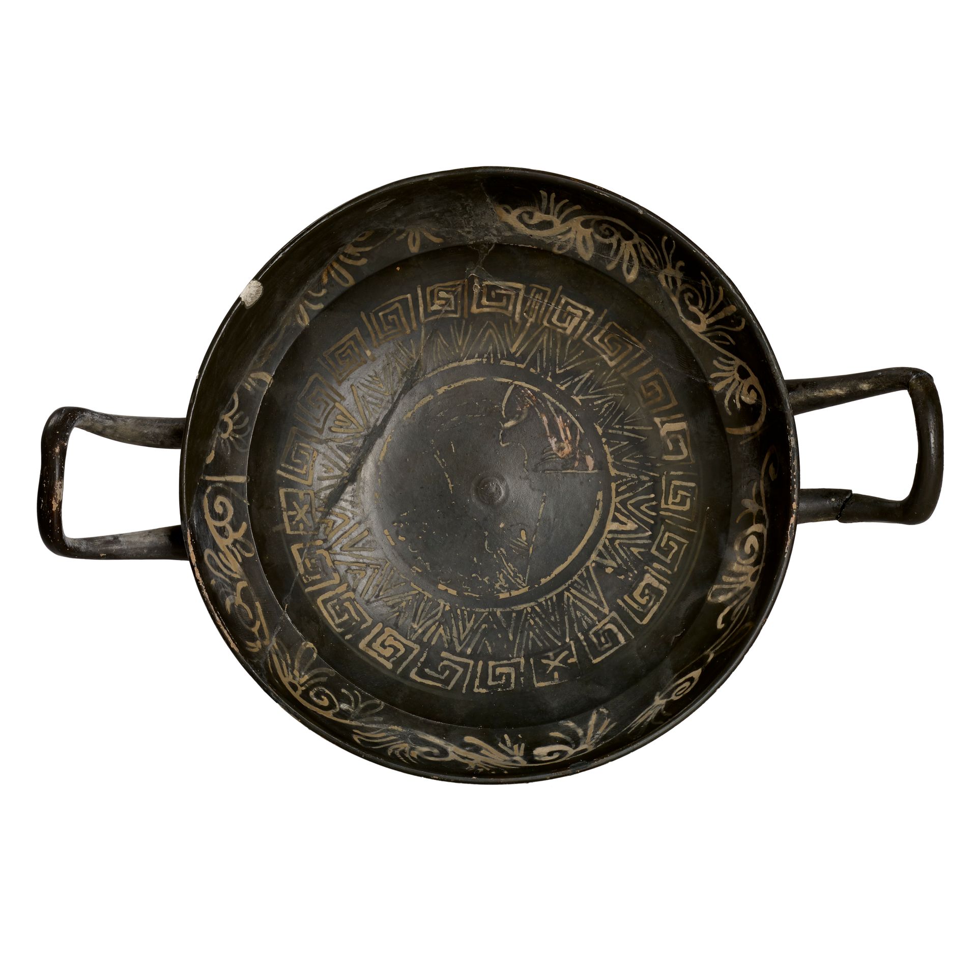 Null KYLIX PEINT EN NOIR

DATE : 4ème siècle avant Jésus-Christ. C.

MATÉRIEL ET&hellip;