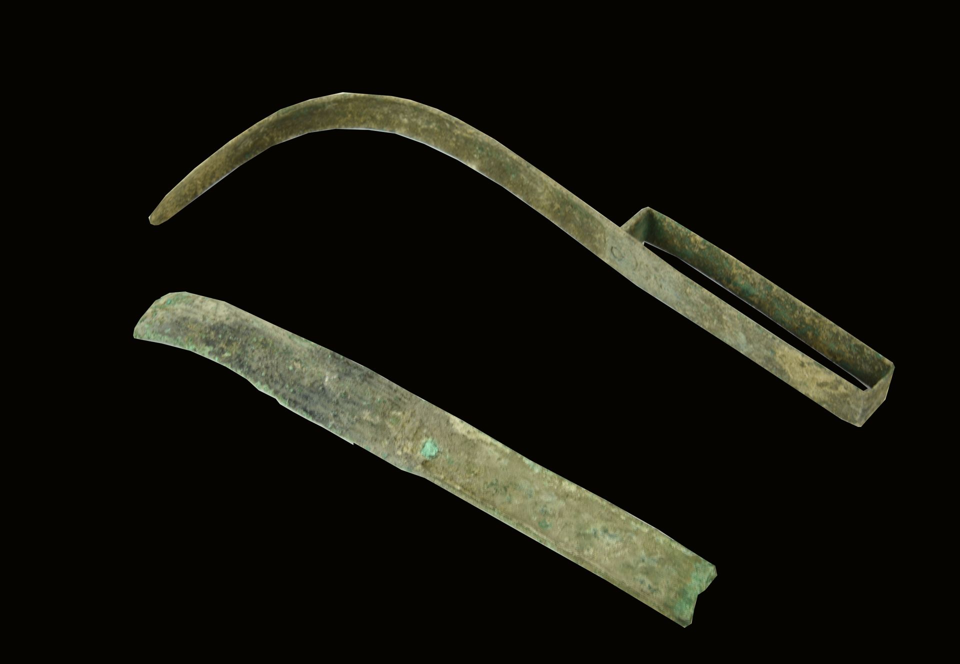 Null 两条纹

日期：公元前4-2世纪。C.

材料和技术：锻造和轧制的青铜

两张青铜绞盘，一张完好无损，上面装饰着冲头，另一张没有手柄和最后的舌状部分。&hellip;