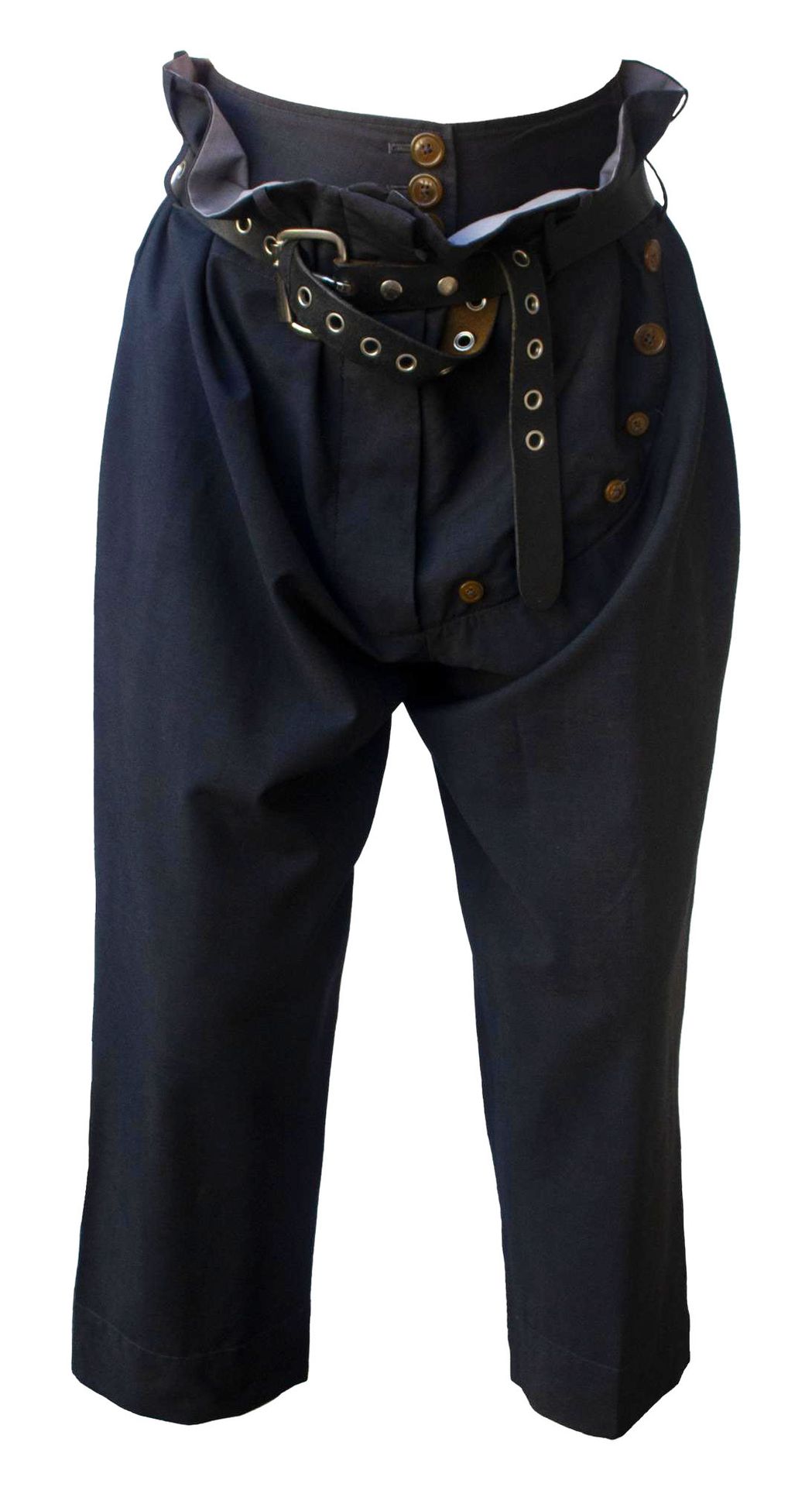 Null 薇薇安-韦斯特伍德

袋子式长裤



描述。

Loro Piana的深灰色 "Vaticano "羊毛制成的宽松长裤具有丰富的细节，它必须与皮带一&hellip;