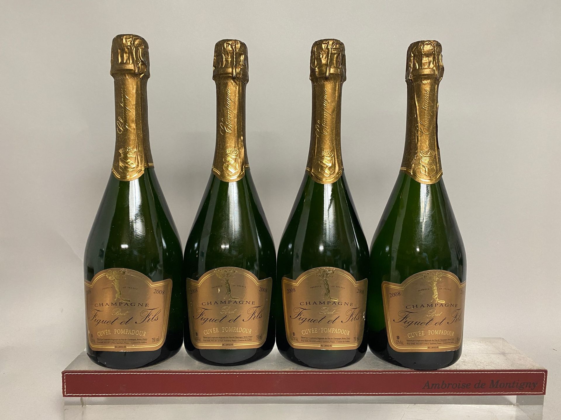 Null 4瓶FIGUET et fils Cuvée Pompadour 2008 CHAMPAGNE brut



为热罗姆-勒让基金会拍卖的拍品，费用减&hellip;