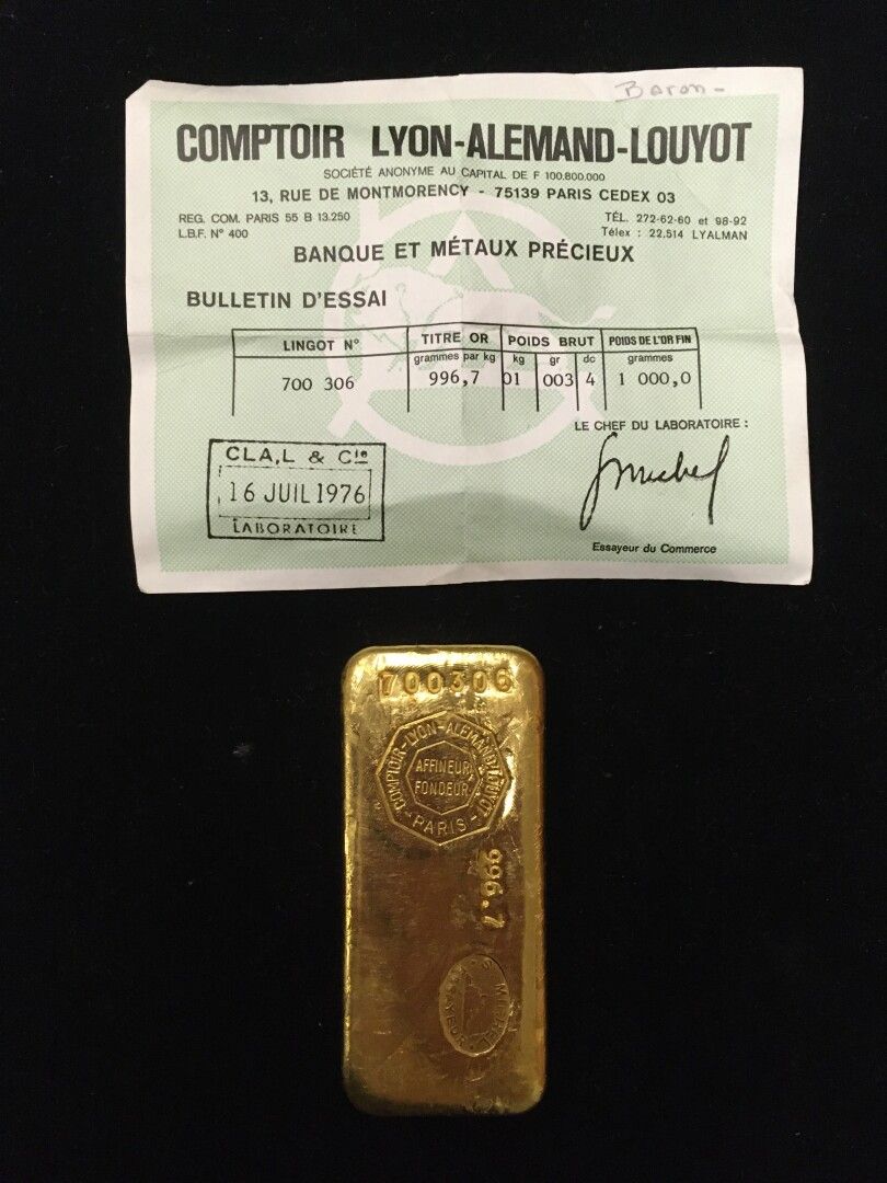 Null 1 lingotto d'oro (996,7) n° 700306

Con il suo certificato



Commissione s&hellip;