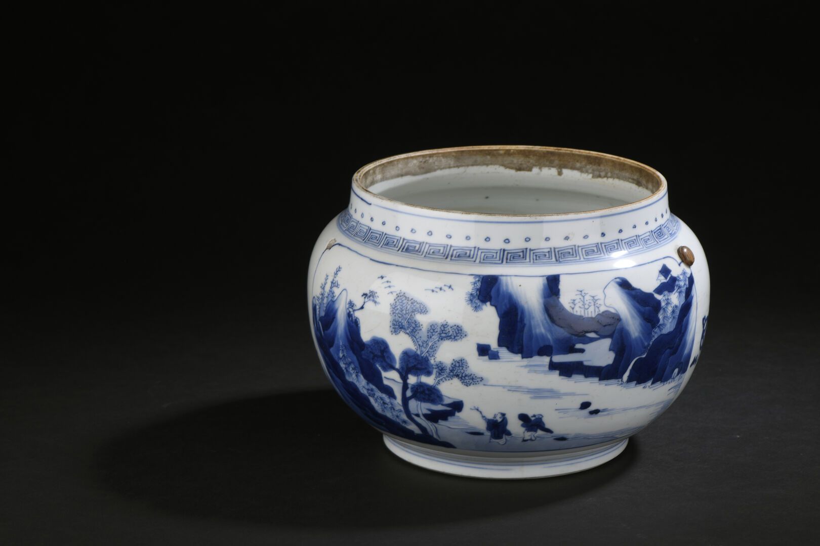 Null Pot en porcelaine bleu blanc
Chine, époque Kangxi (1662-1722)
A décor d'un &hellip;