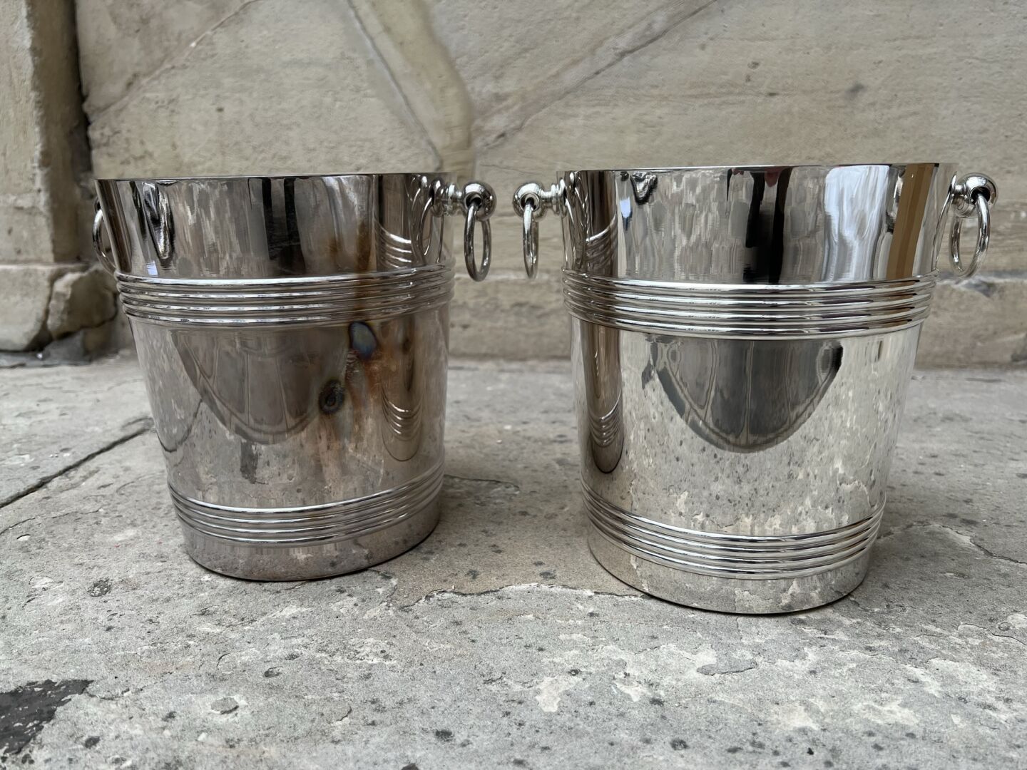 Null Christofle - Pair of silver plated champagne buckets. 
New condition