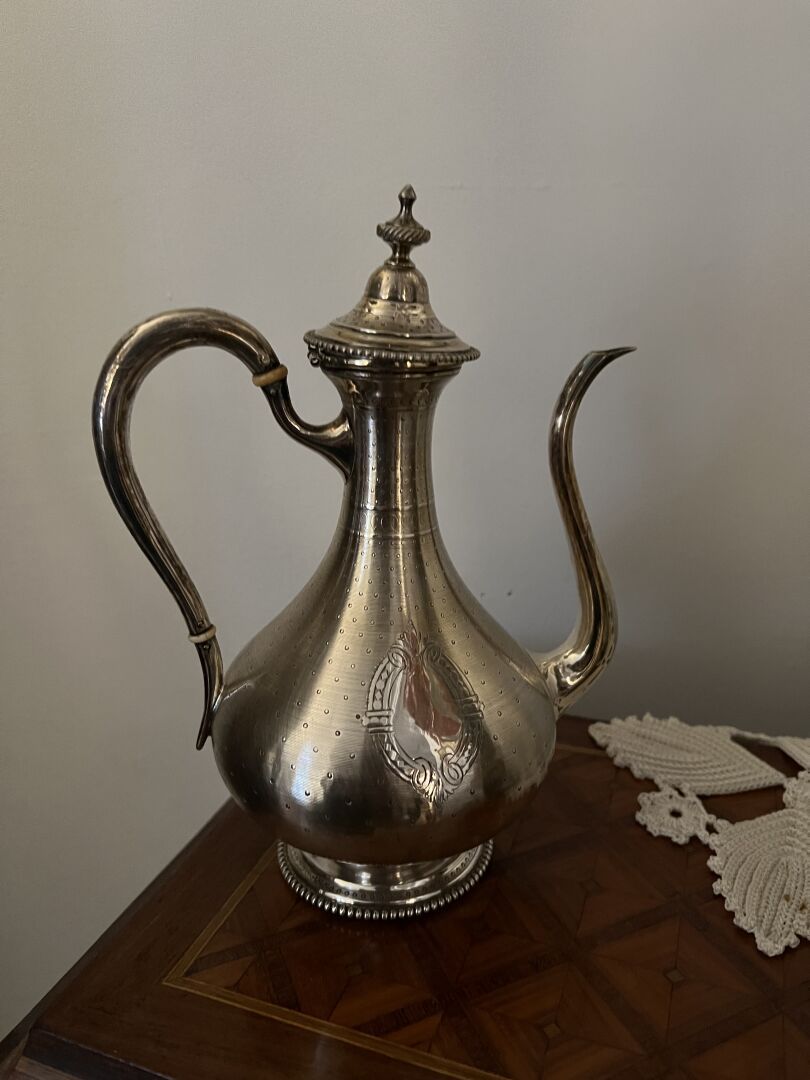 Null Silver coffee pot, Minerva mark
With guilloche decoration