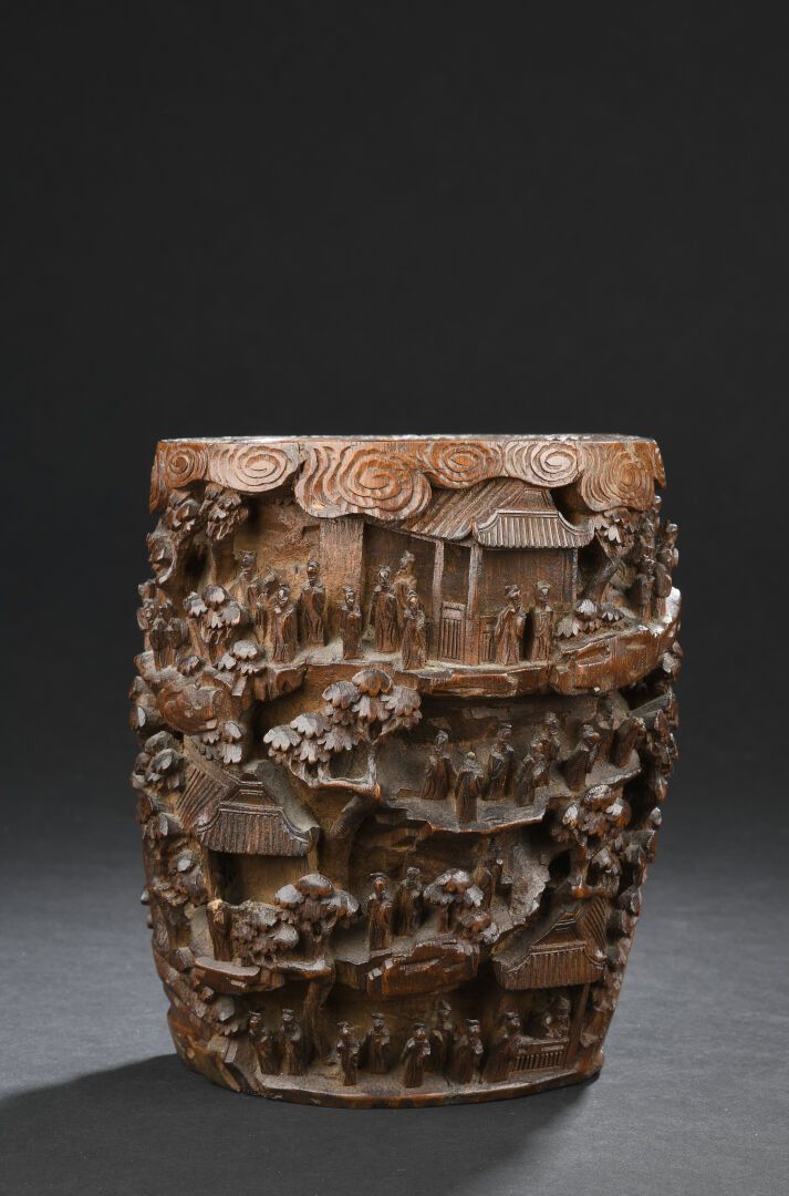 Null pote de alfileres de bambú
CHINA, siglo XX
Totalmente tallado con personaje&hellip;