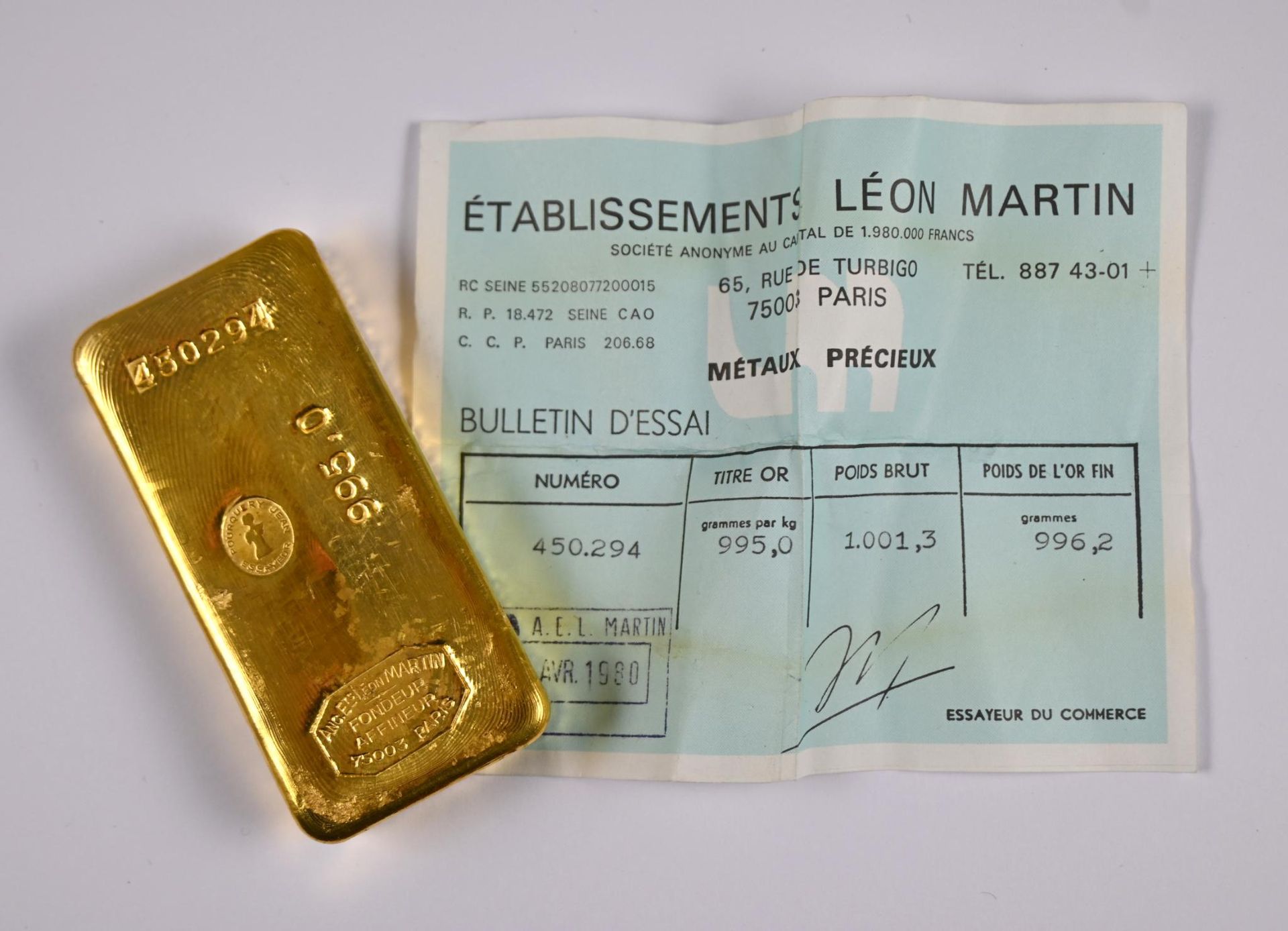 Null 1 kilo gold ingot, with trial coupon - CHARGES REDUCED TO 13.5% ex VAT