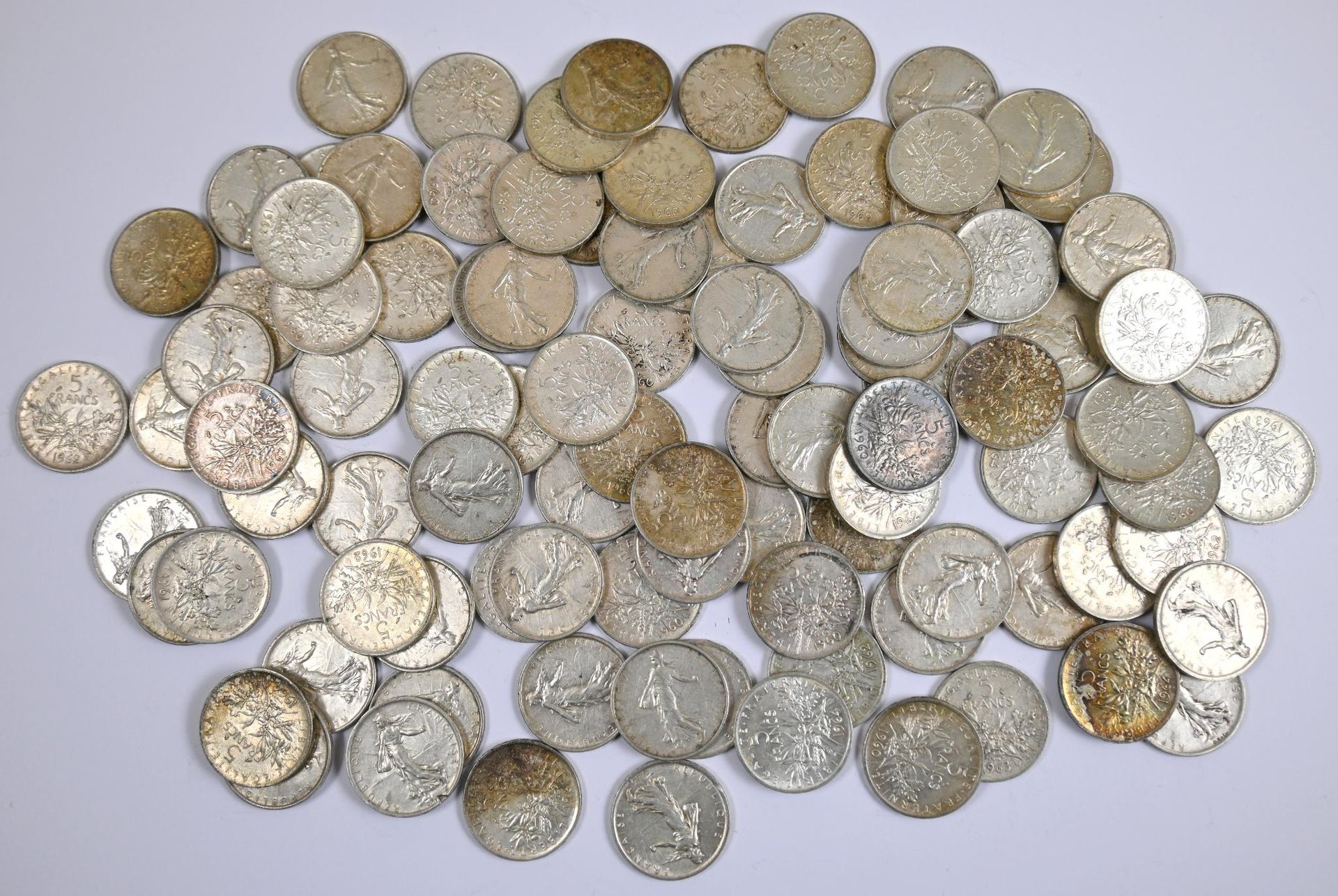 Null Lote de (x100) monedas de plata 5F de los años 60