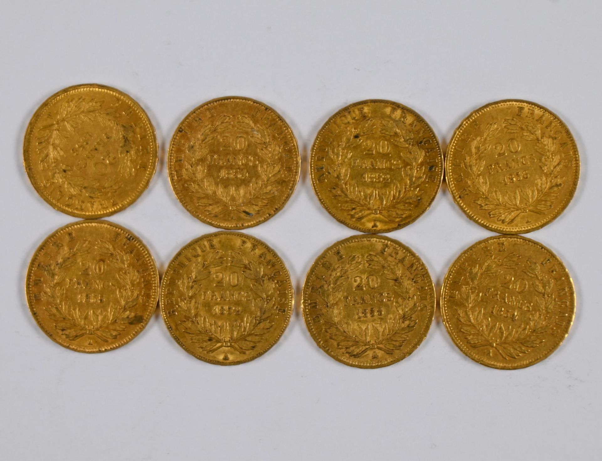 Null Lot de (x8) pièces de 20 FF or au profil de Napoléon III, tête nue, 1858, 1&hellip;