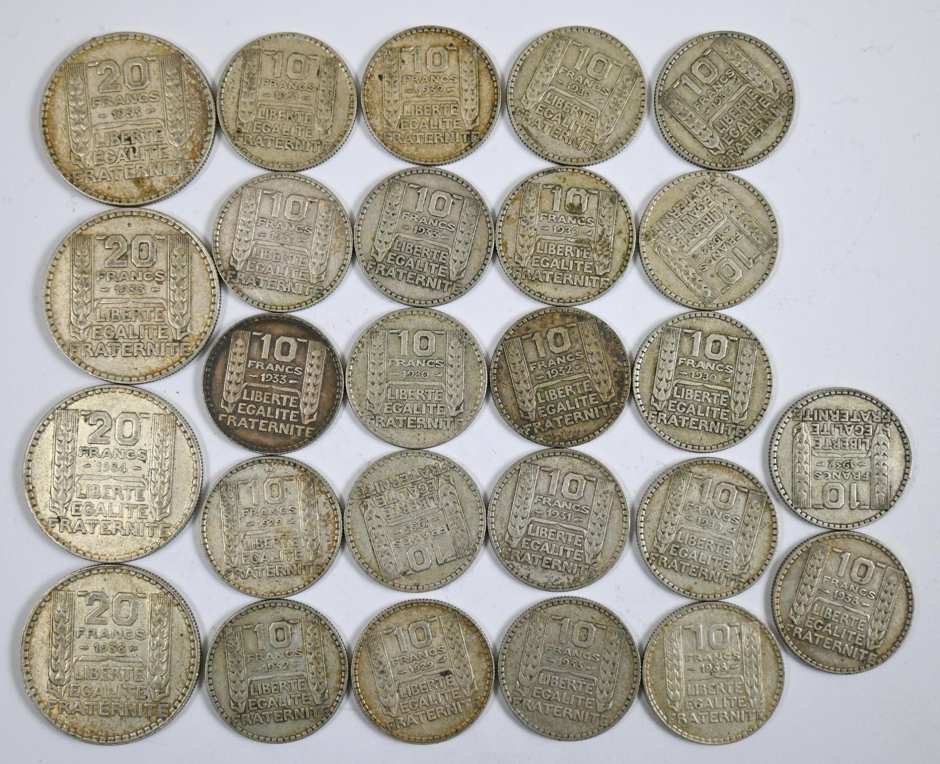 Null Lot de (x22) pièces de 10F Turin argent des années 30 - On y joint (x4) piè&hellip;