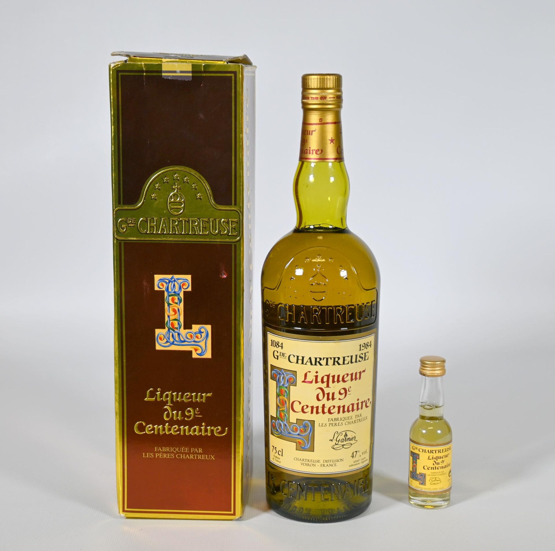 Null (x1) 75 cl 瓶装 Grande chartreuse liqueur du 9ème centenaire 1984 n° 57836，包装&hellip;