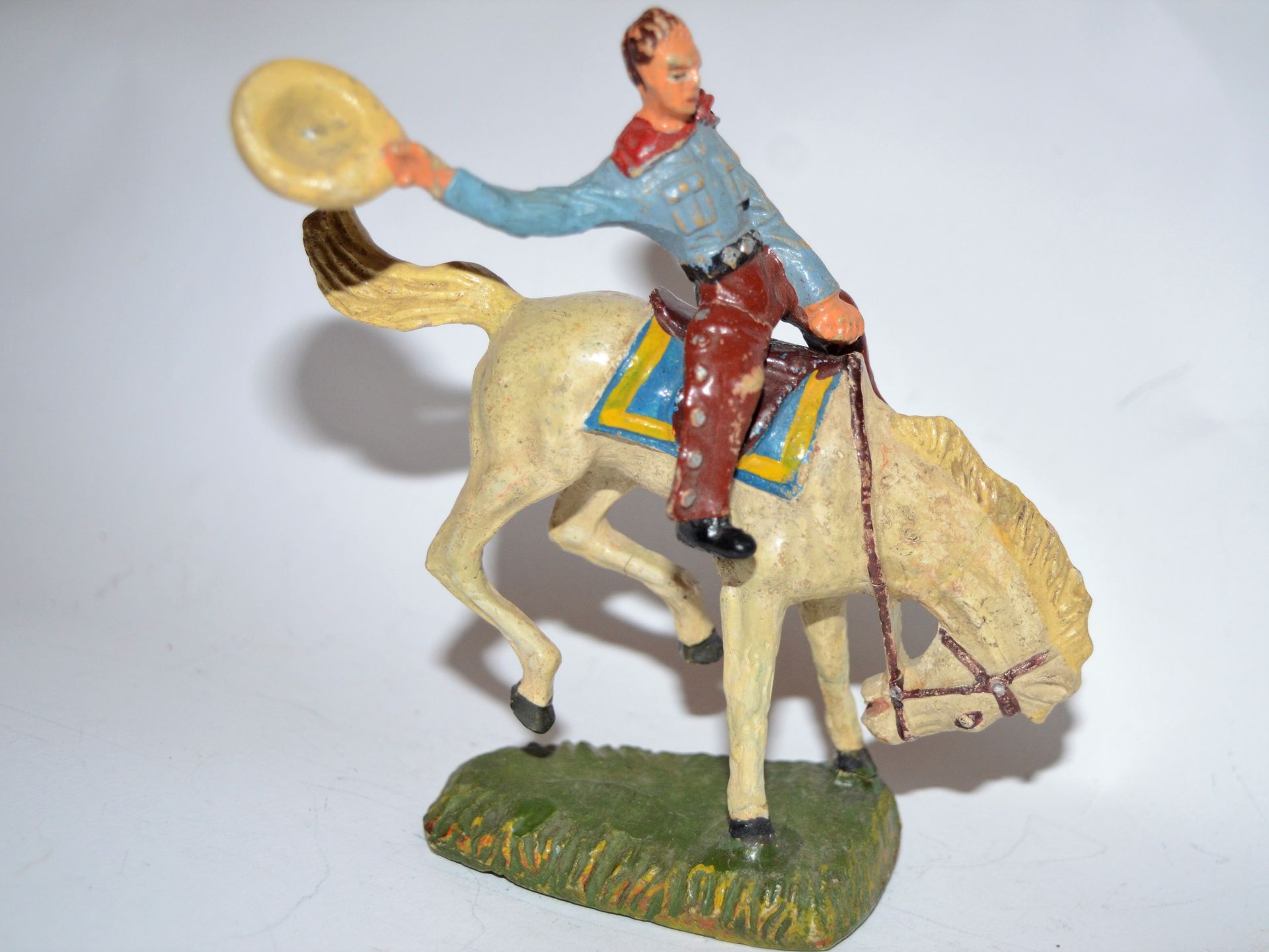 Null DURSO: character in Western composition: rodeo. Very good condition.