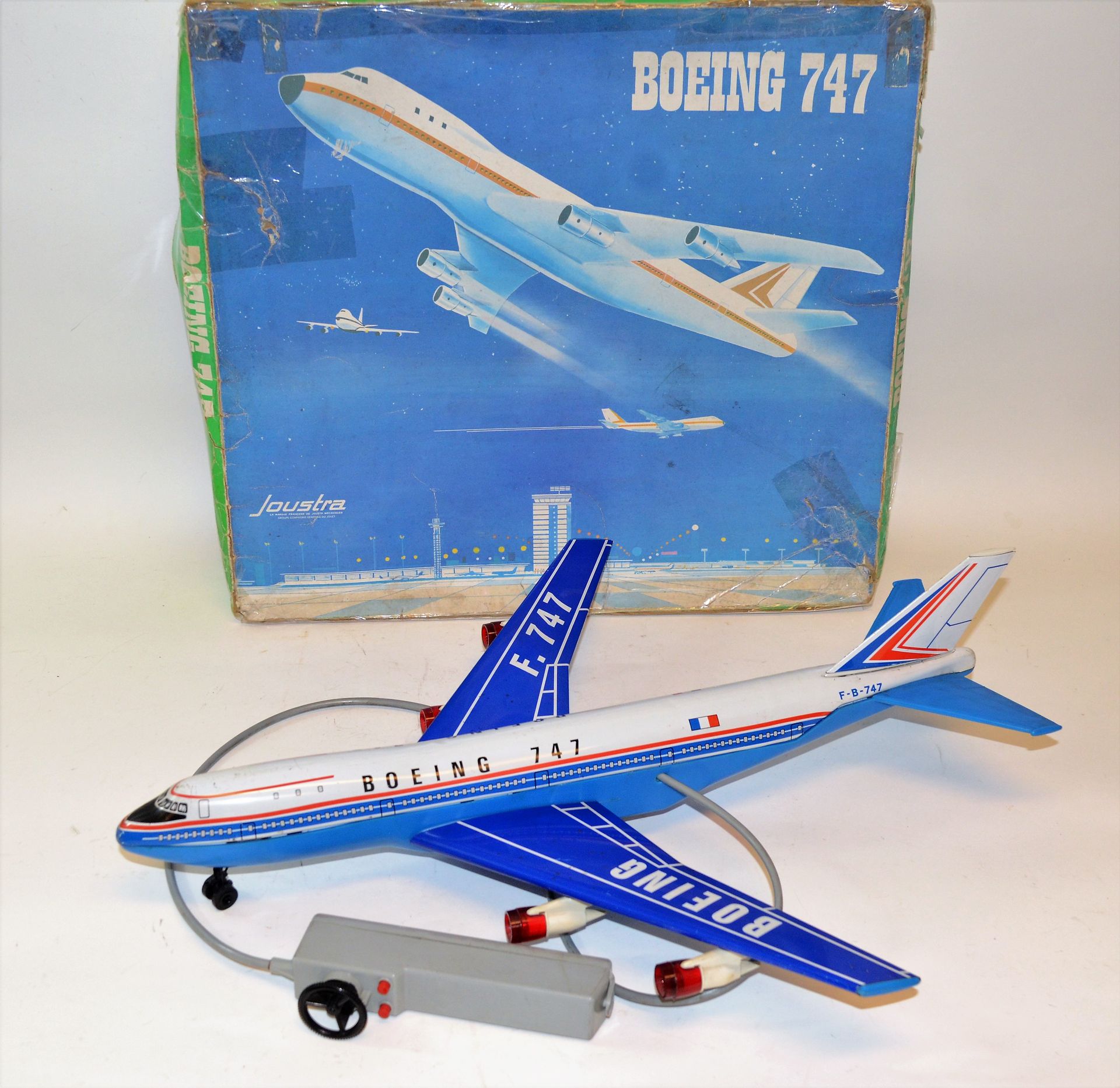 Null JOUSTRA CEJI : Boeing 747 aus Blech und Kunststoff, in seiner Box (an den E&hellip;