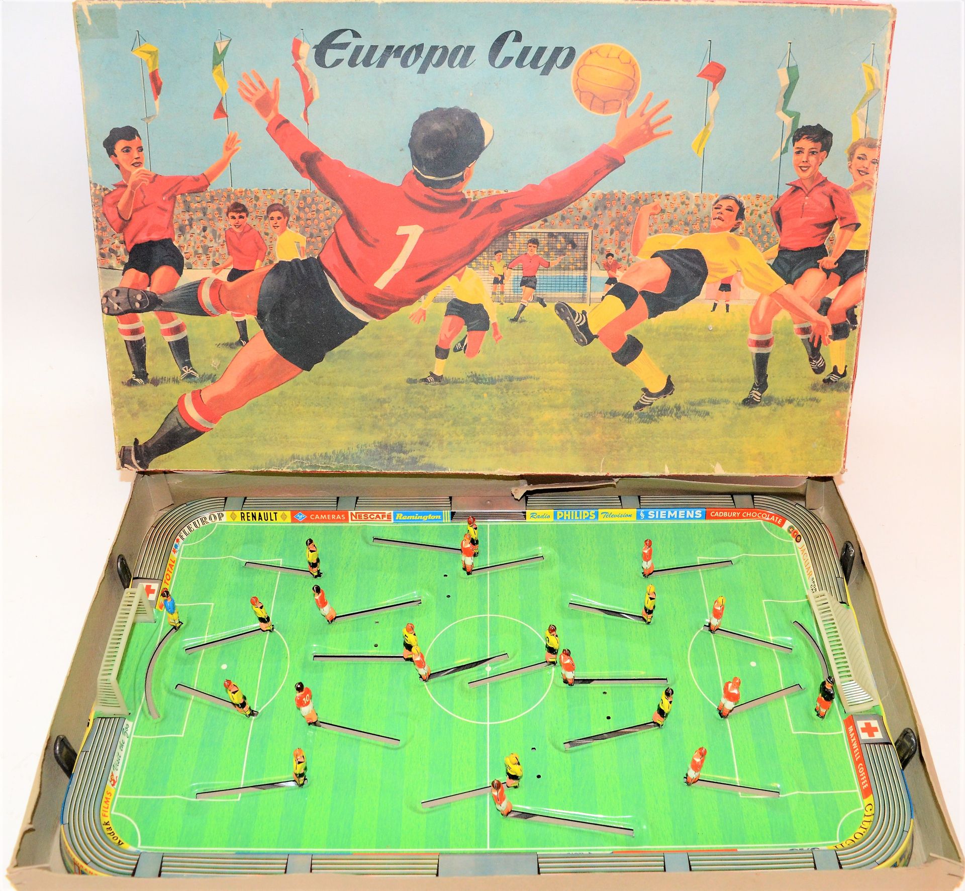 Null TECHNOFIX 305 set in "Europa Cup" box. Germany, 50's. Size: 52 x 31 cm. Goo&hellip;