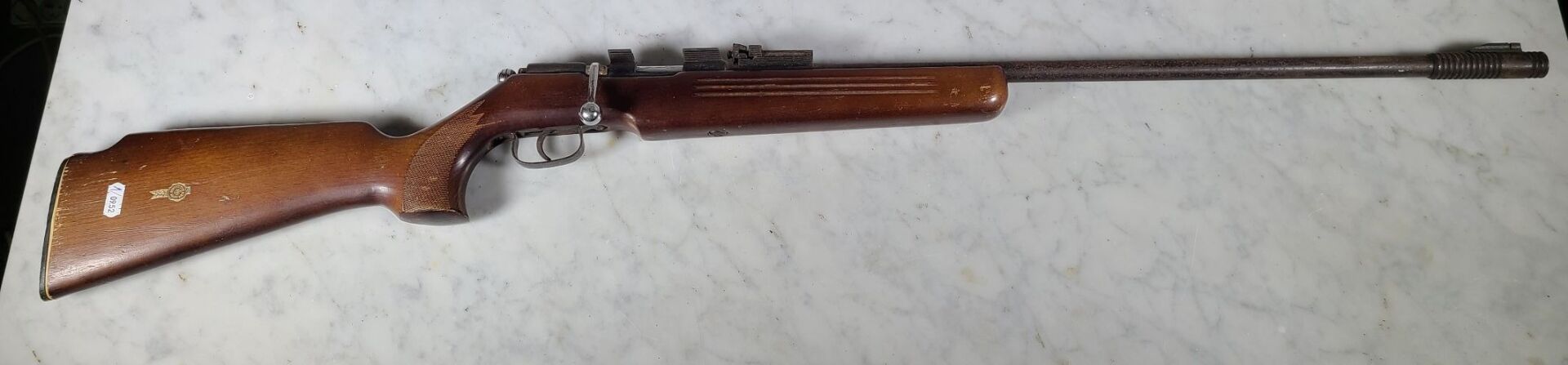 Null Single shot bolt action rifle in 22lr caliber made by Manu Arm. 
Some dents&hellip;