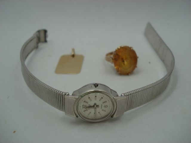 Null 1 Bracelet montre autre matière PB:26,02 g bracelet plat, petit boitier en &hellip;
