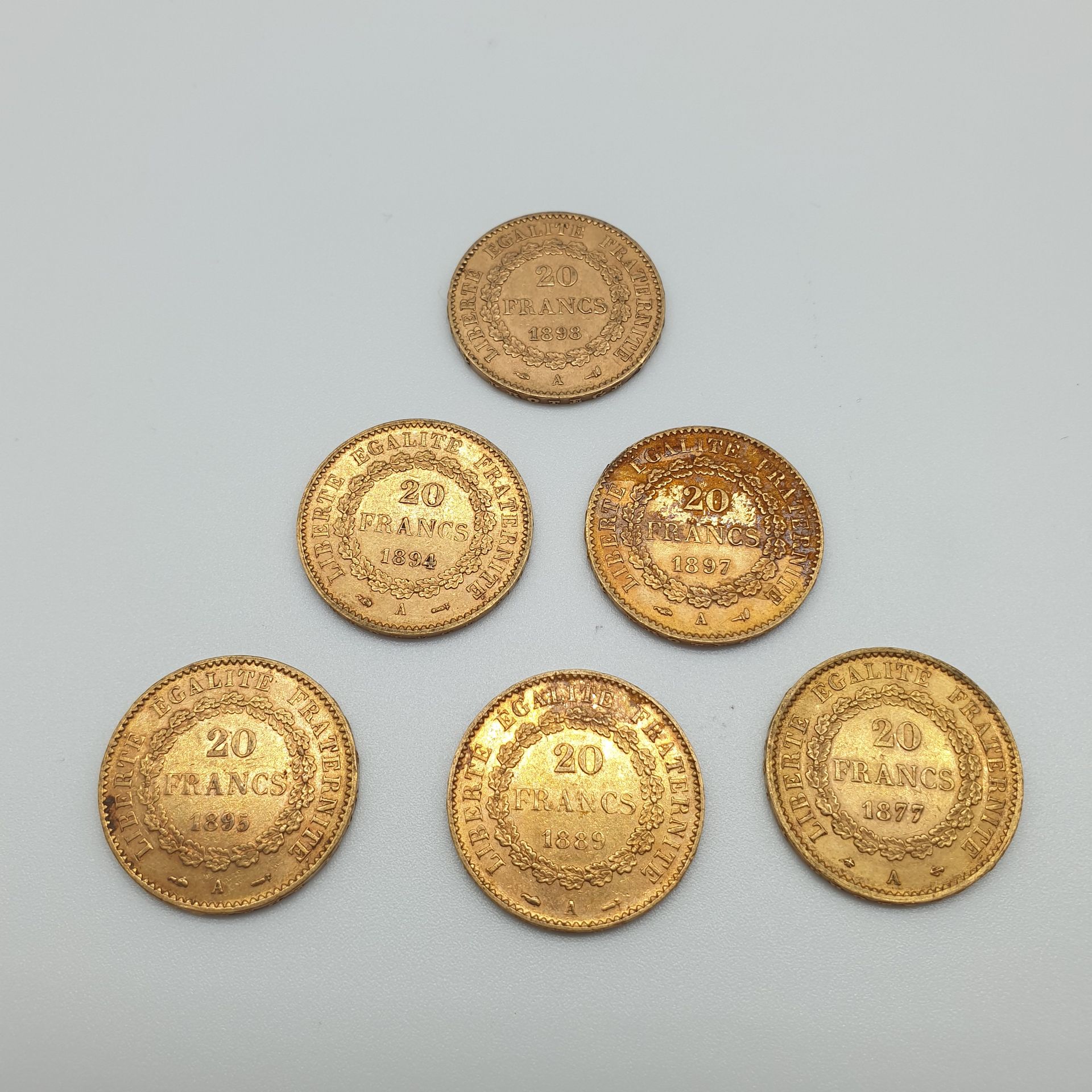Null Lot de six pièces de 20 francs or au génie, 1889/A, 1894/A, 1898/A, 1877/A,&hellip;