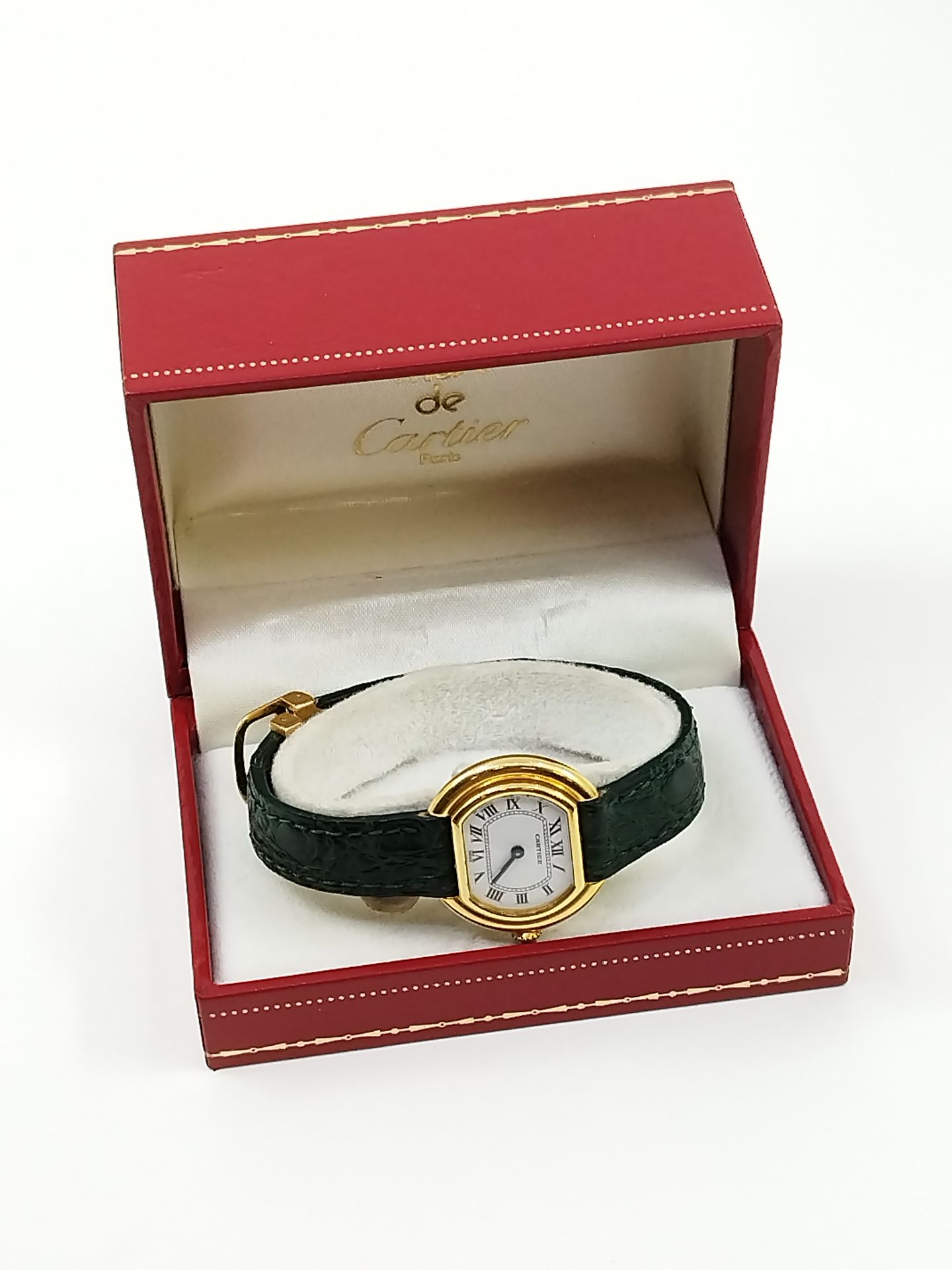 Null CARTIER Model ELLIPSE 

BRACELET ladies' watch, round case in yellow gold 7&hellip;