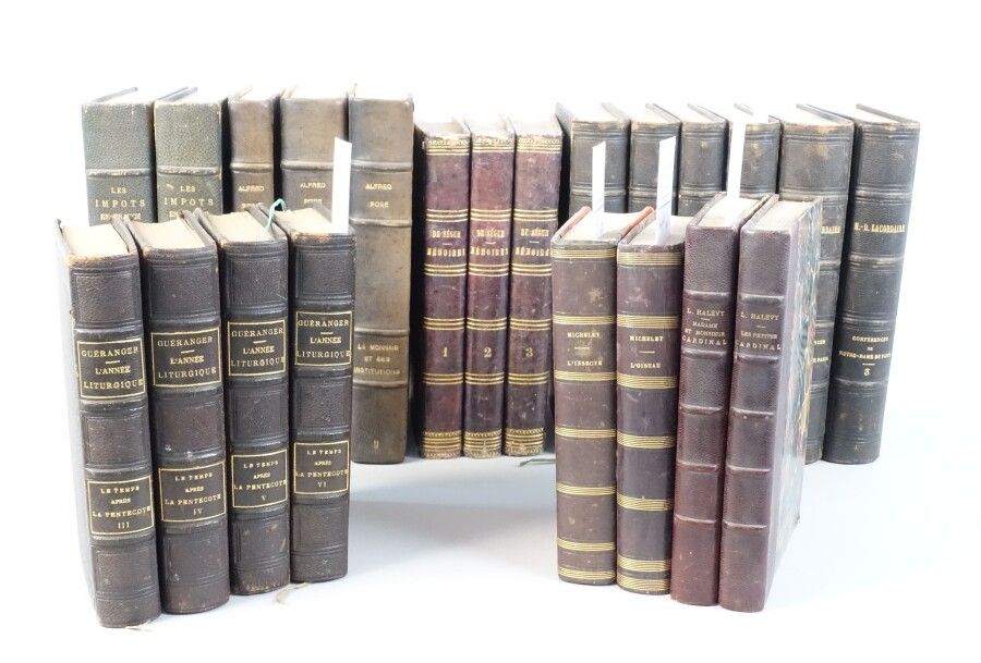 Null Lot including 22 works of which :

H. Lévy, Michelet, Les impots en France,&hellip;