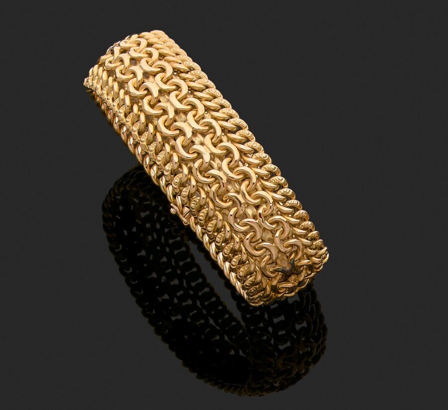 Null Bracelet articulé en or jaune 750 millièmes, les maillons ajourés entrelacé&hellip;