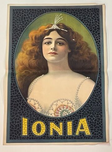 Null Ionia portrait

Lot de 3 affiches

Petites déchirures 

76 x 52 cm

Provena&hellip;